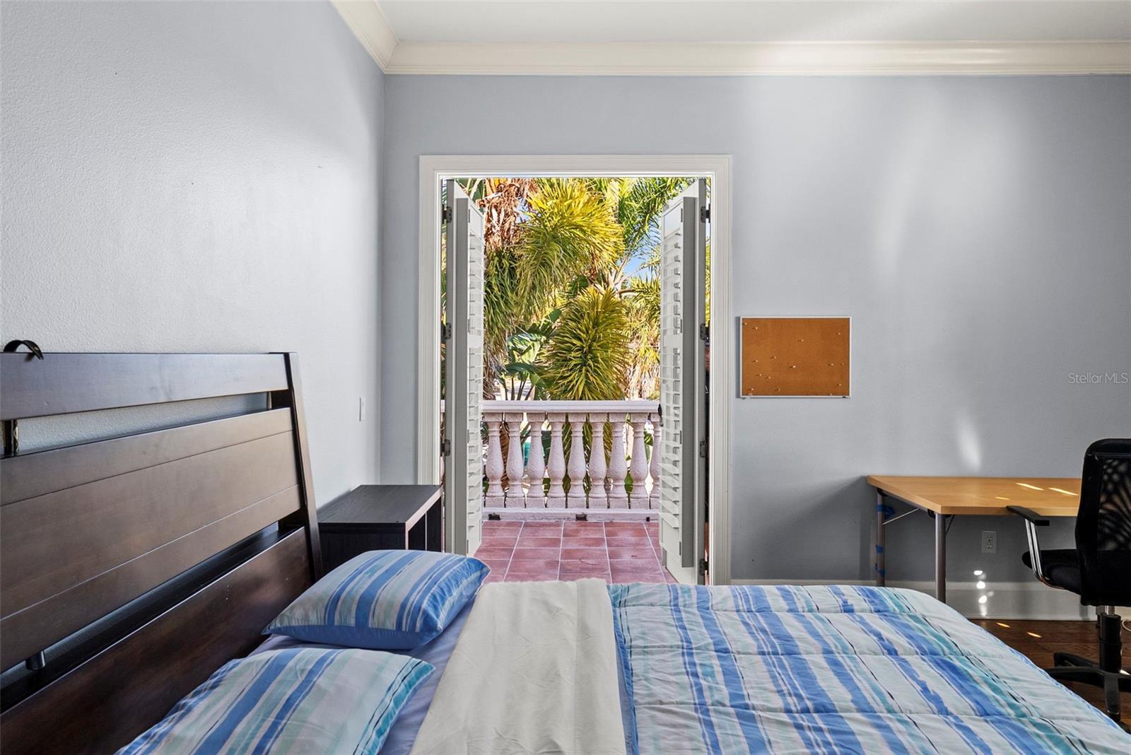 Image 37 of 96 For 4911 Melrose Avenue S