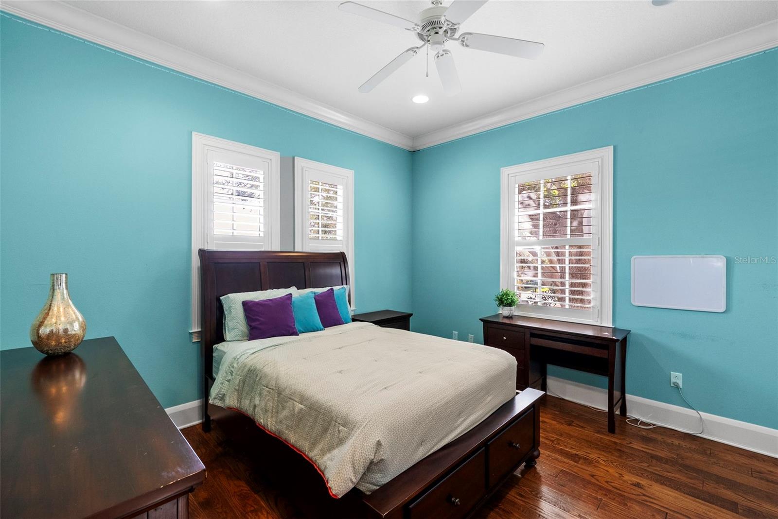 Image 40 of 96 For 4911 Melrose Avenue S