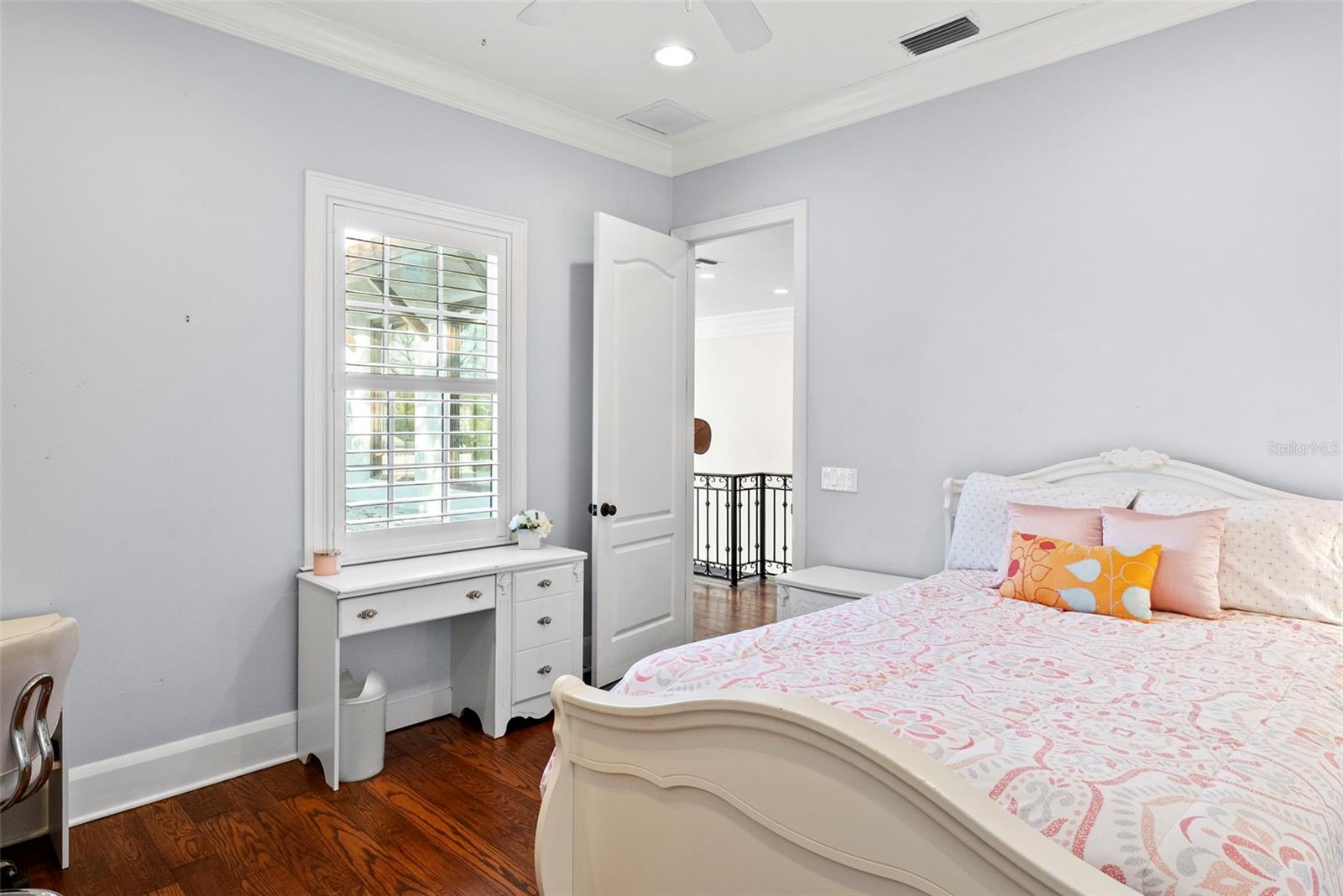 Image 41 of 96 For 4911 Melrose Avenue S