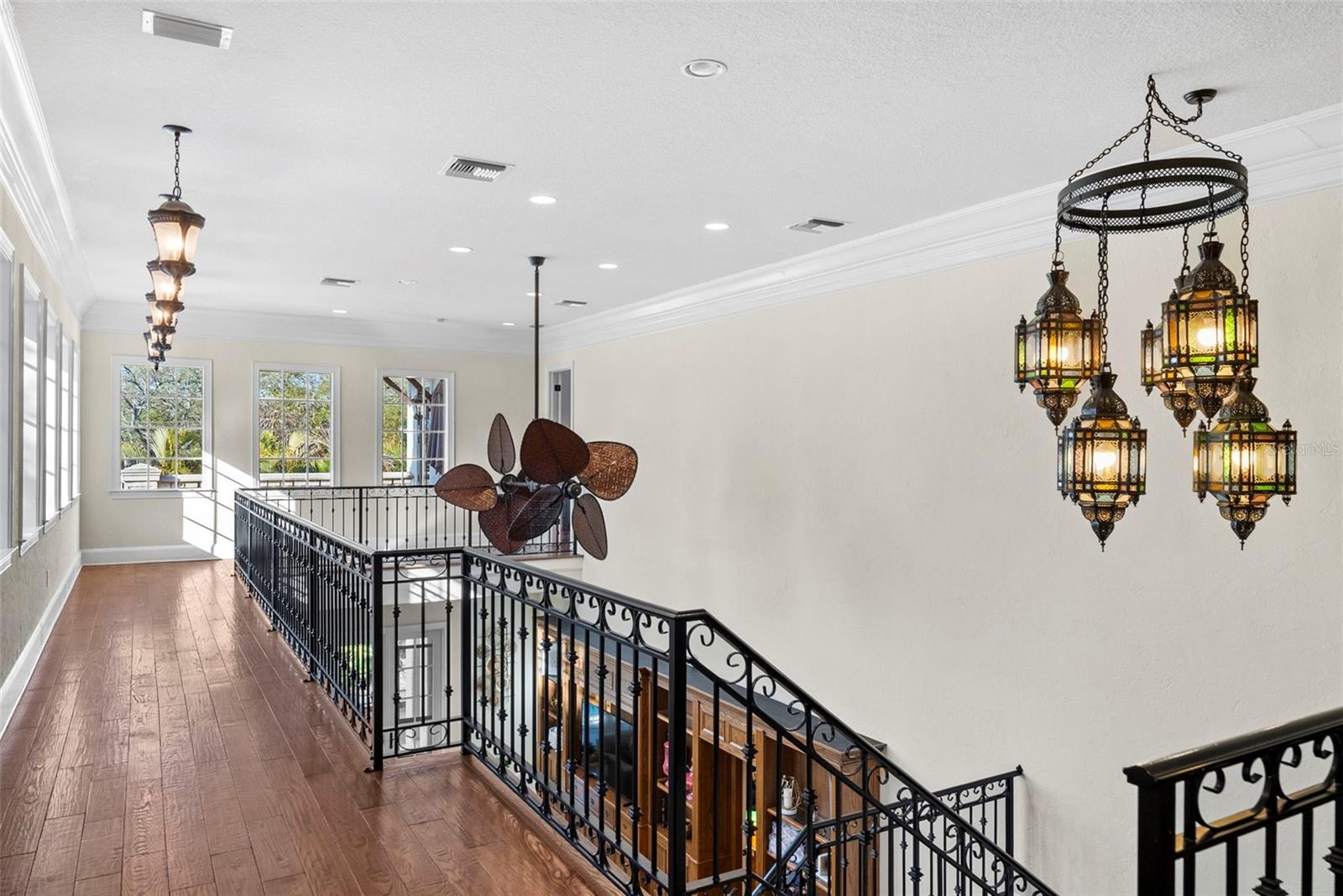 Image 51 of 96 For 4911 Melrose Avenue S