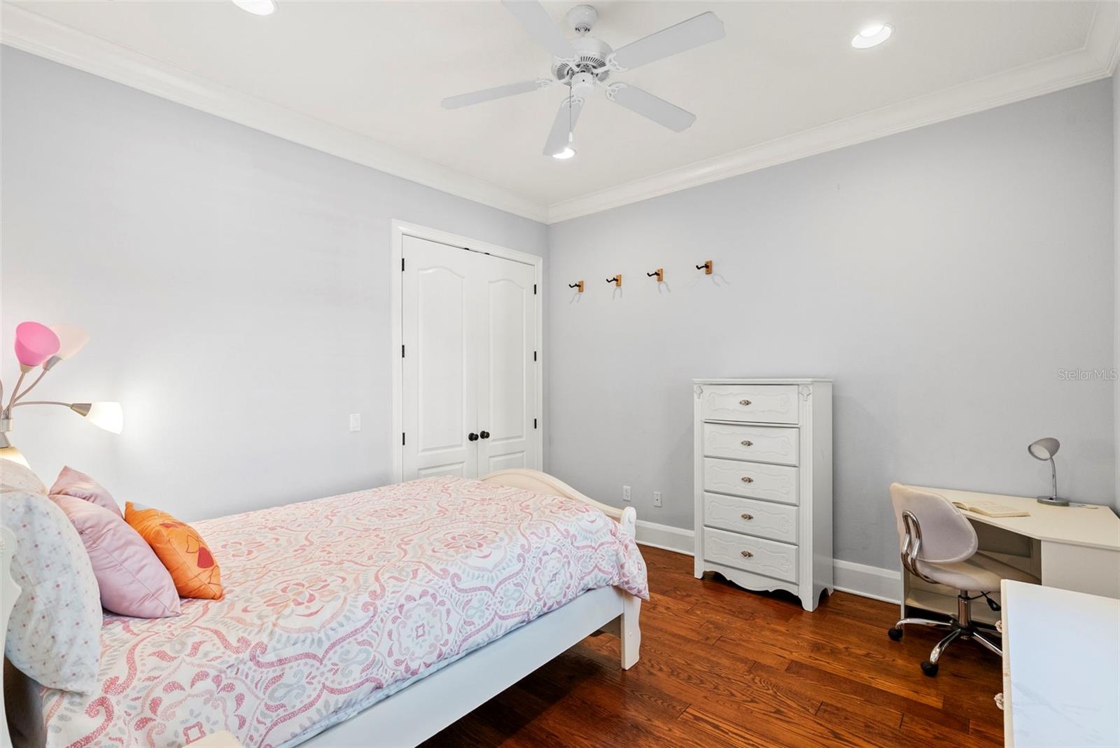 Image 69 of 96 For 4911 Melrose Avenue S