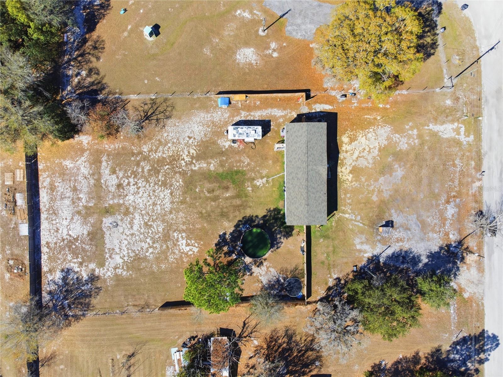 Image 37 of 40 For 6109 Pinetree Drive