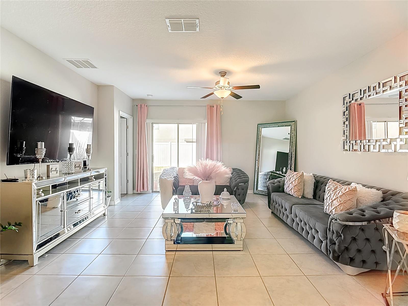 Image 21 of 75 For 4211 Romano Busciglio Street