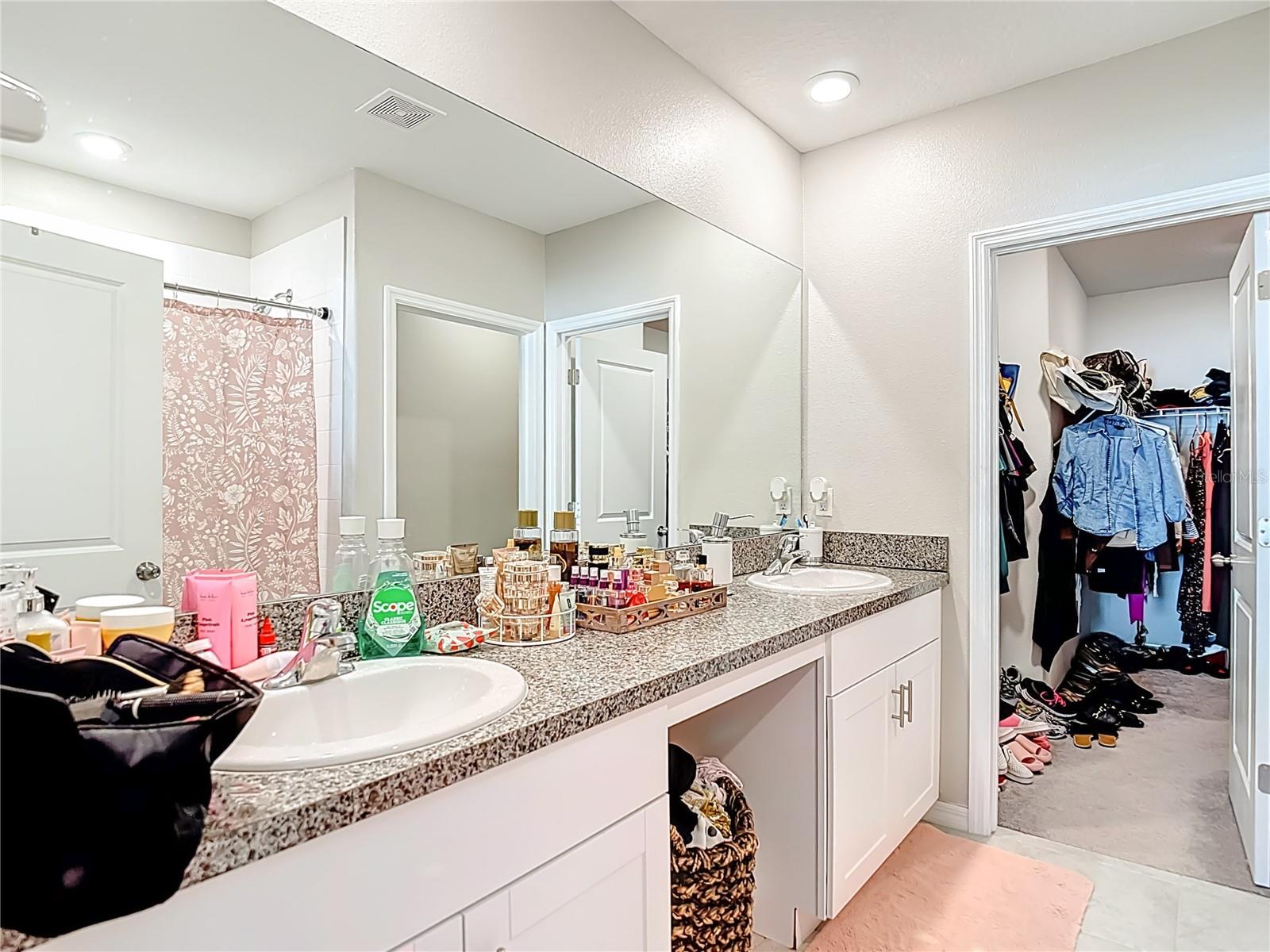 Image 32 of 75 For 4211 Romano Busciglio Street