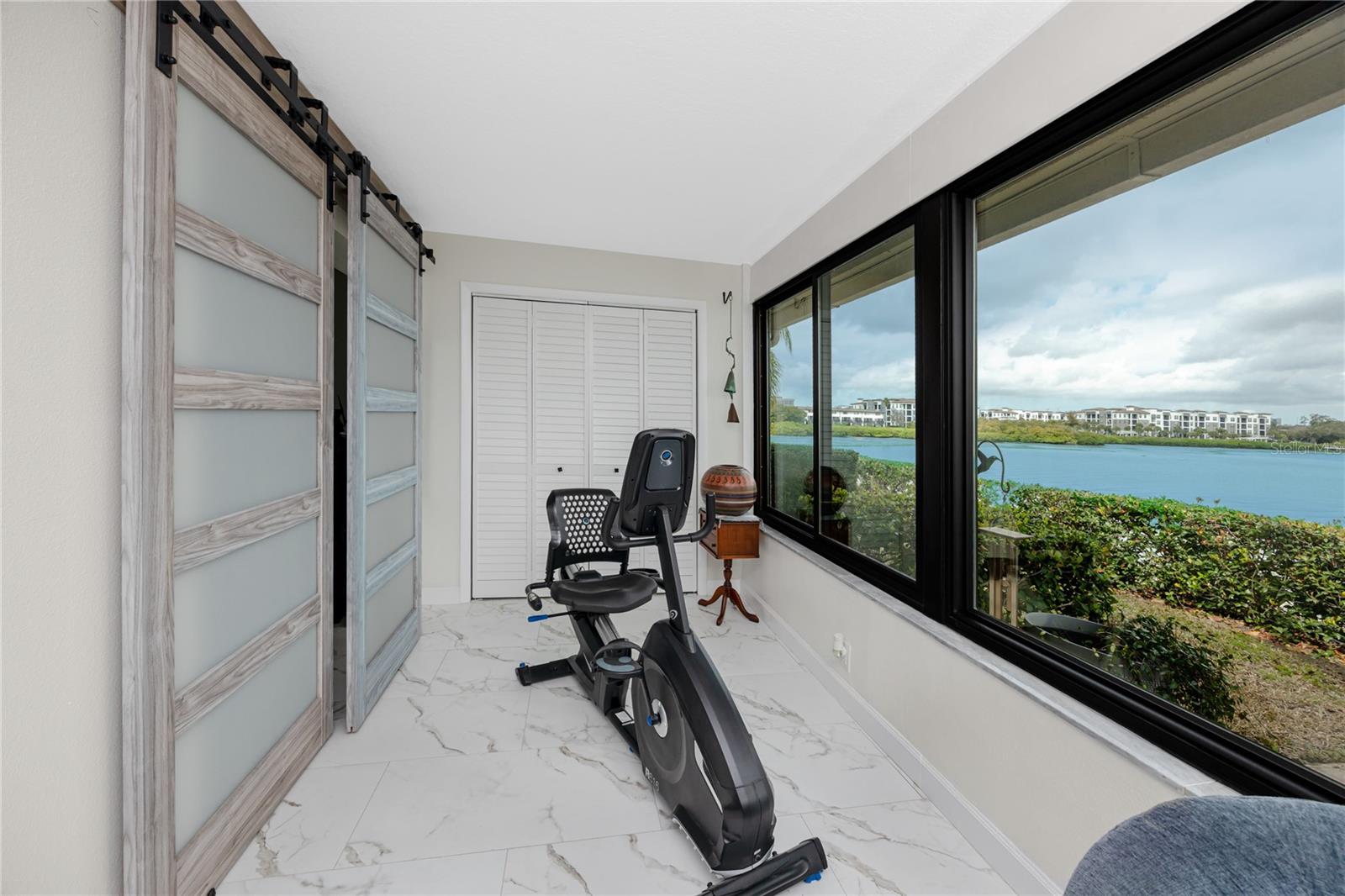 Image 27 of 48 For 19029 Us 19 Highway N 17f