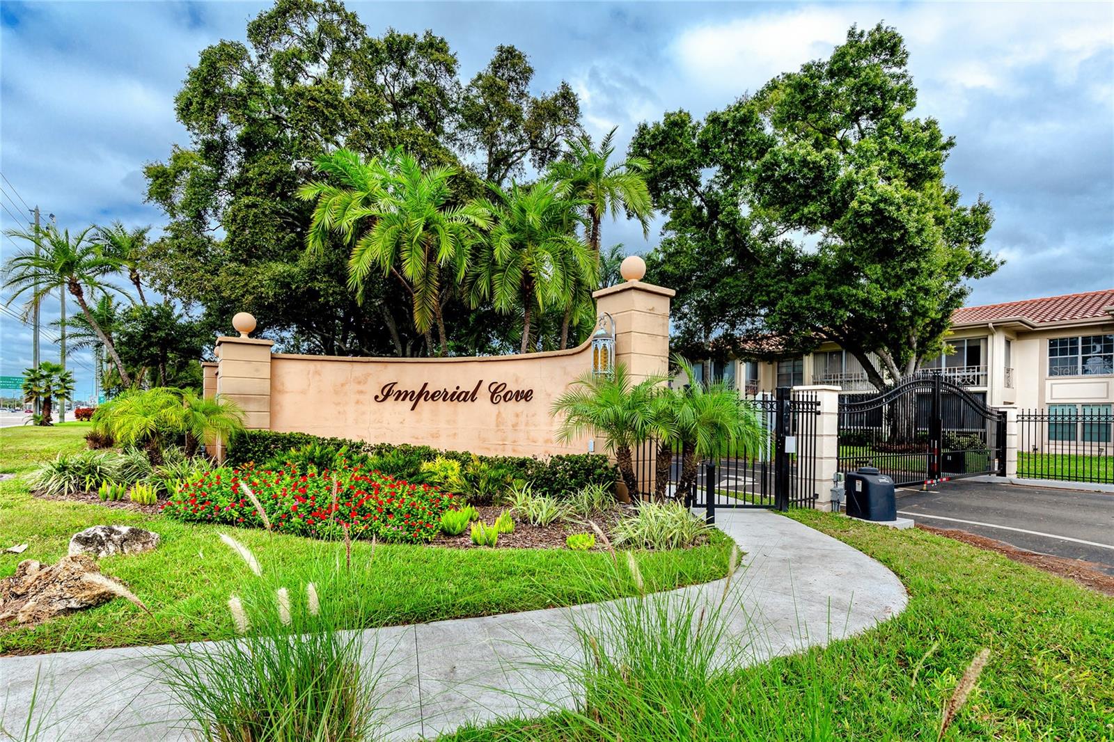 Image 34 of 48 For 19029 Us 19 Highway N 17f