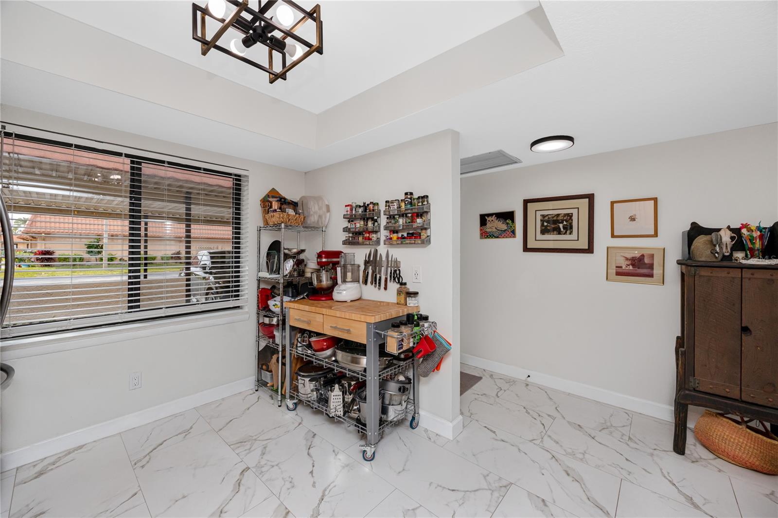 Image 9 of 48 For 19029 Us 19 Highway N 17f