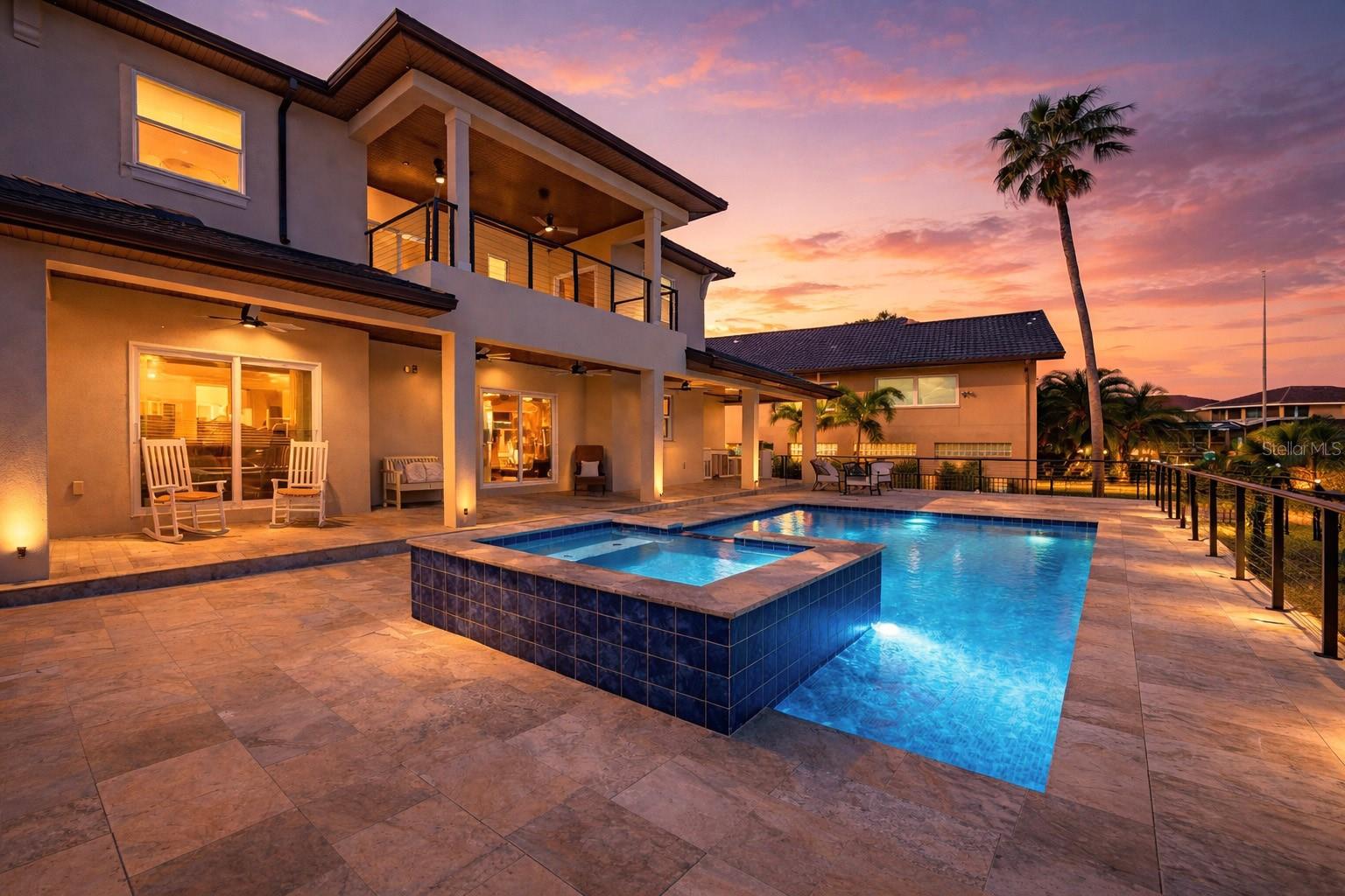 Listing photo id 4 for 901 Capriccio Lane