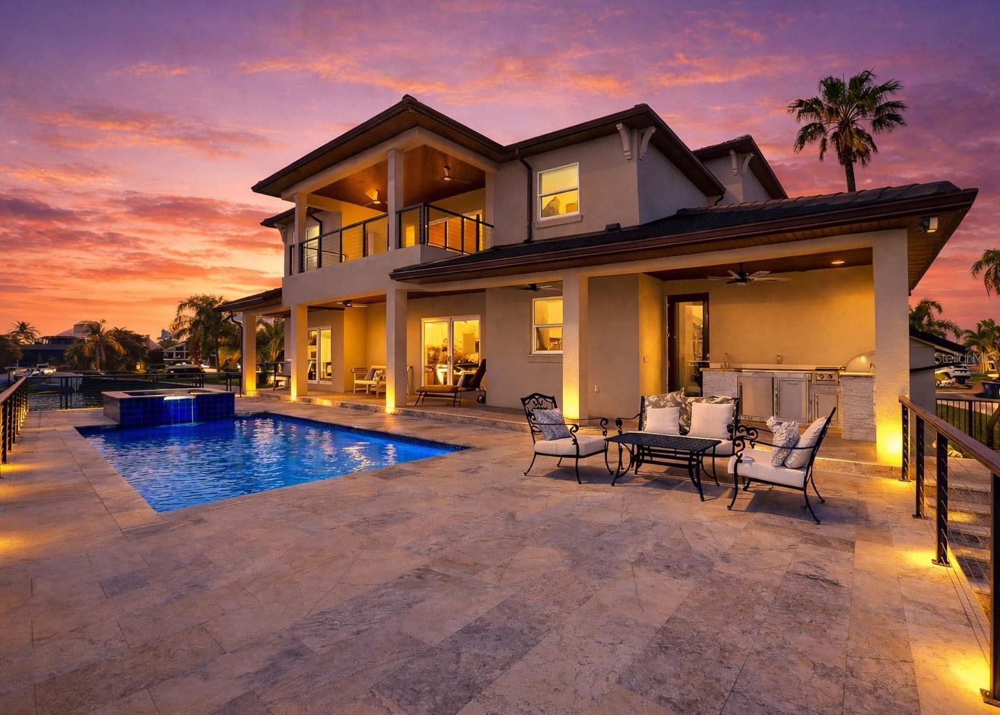 Listing photo id 65 for 901 Capriccio Lane