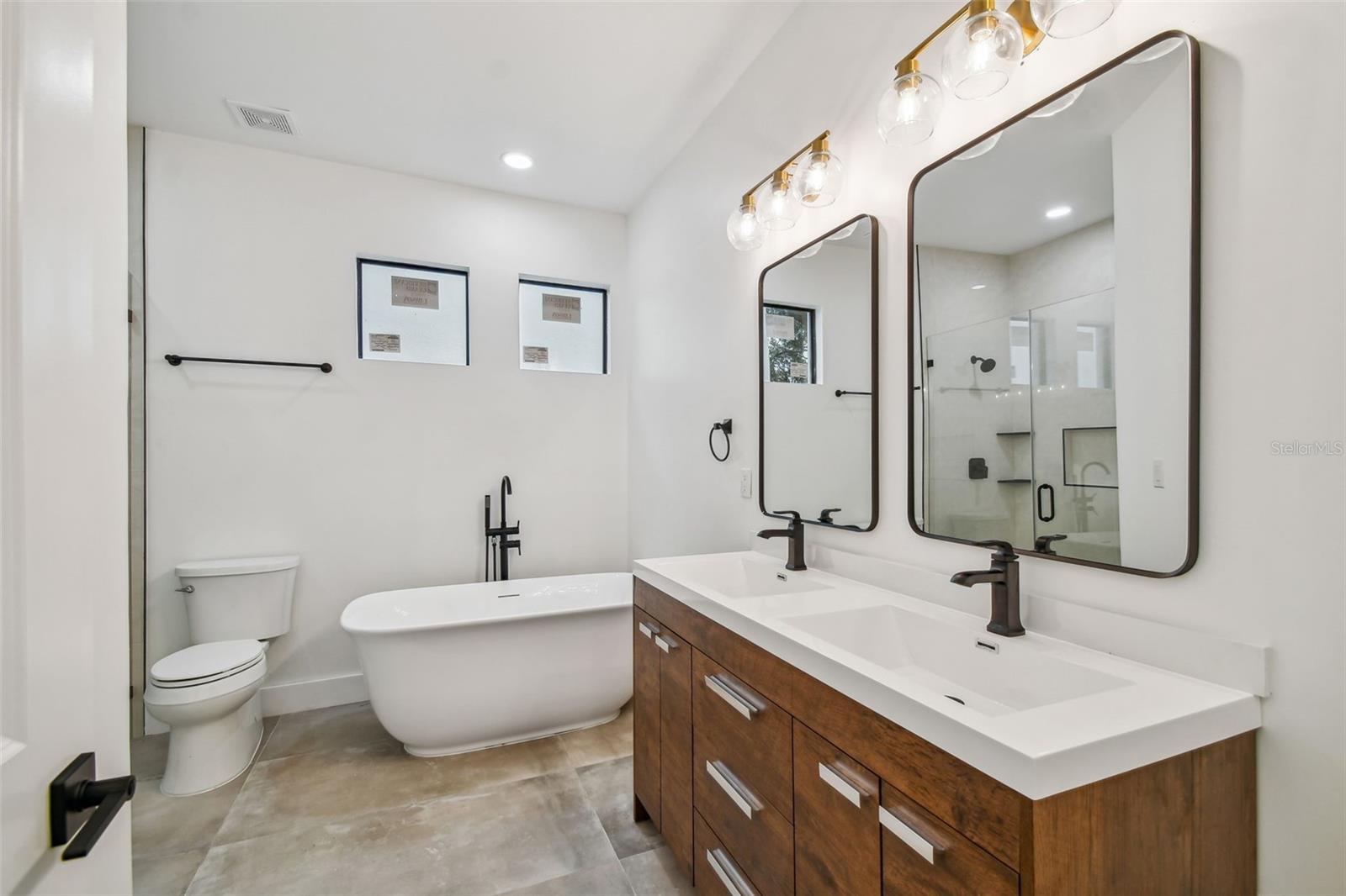 Image 14 of 29 For 7511 Swoope Street