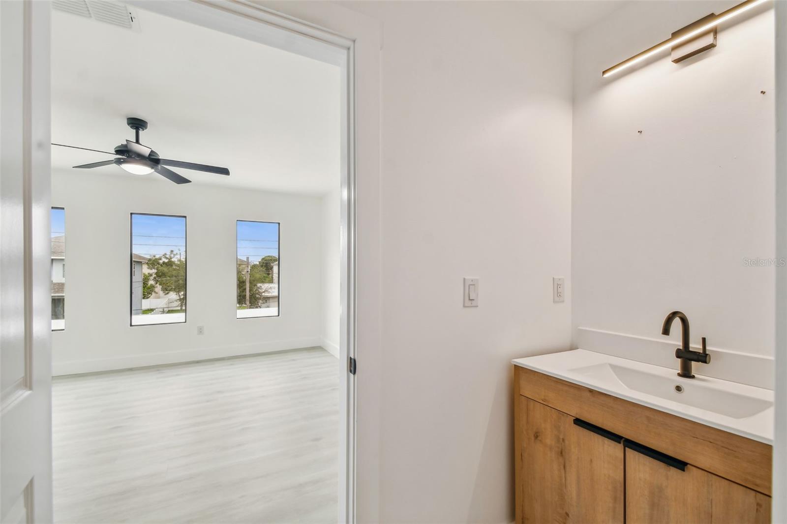 Image 24 of 29 For 7511 Swoope Street