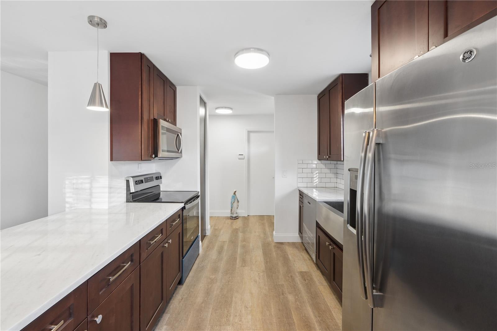 Image 10 of 33 For 1617 Madison Avenue