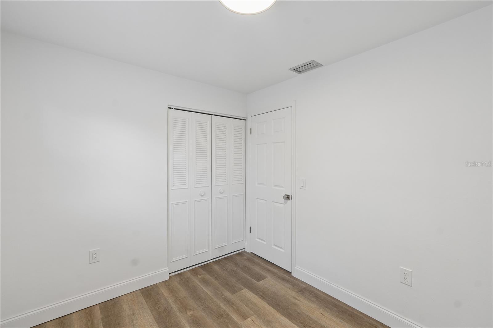 Image 19 of 33 For 1617 Madison Avenue