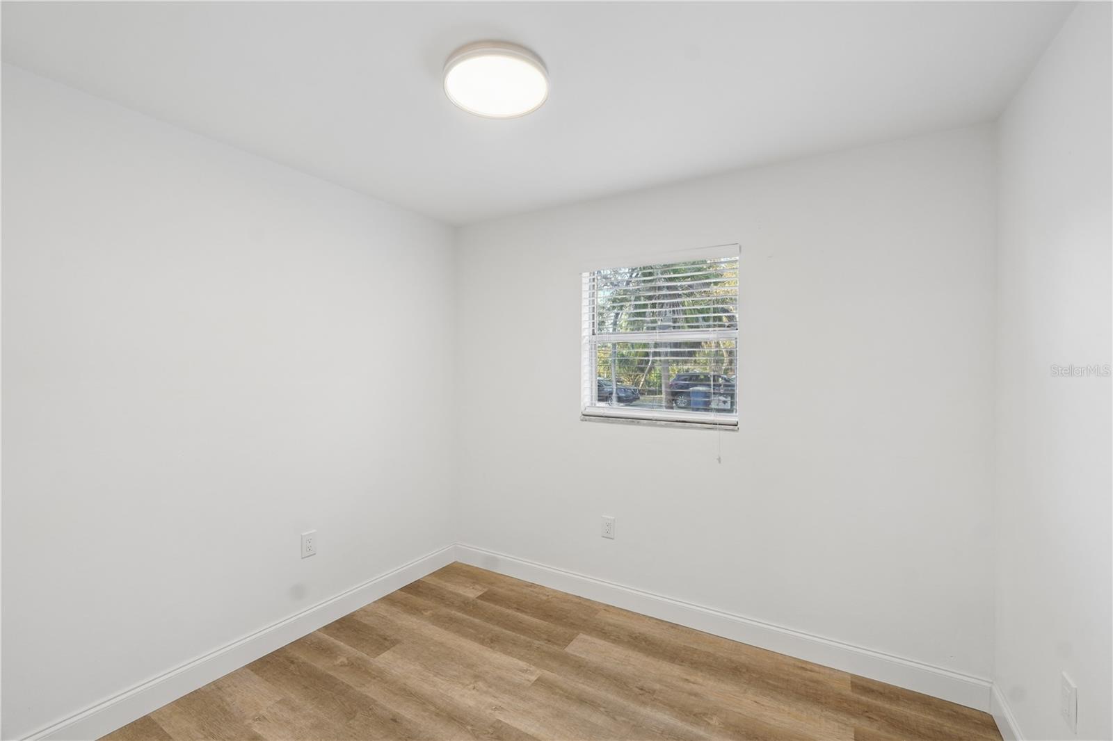 Image 23 of 33 For 1617 Madison Avenue