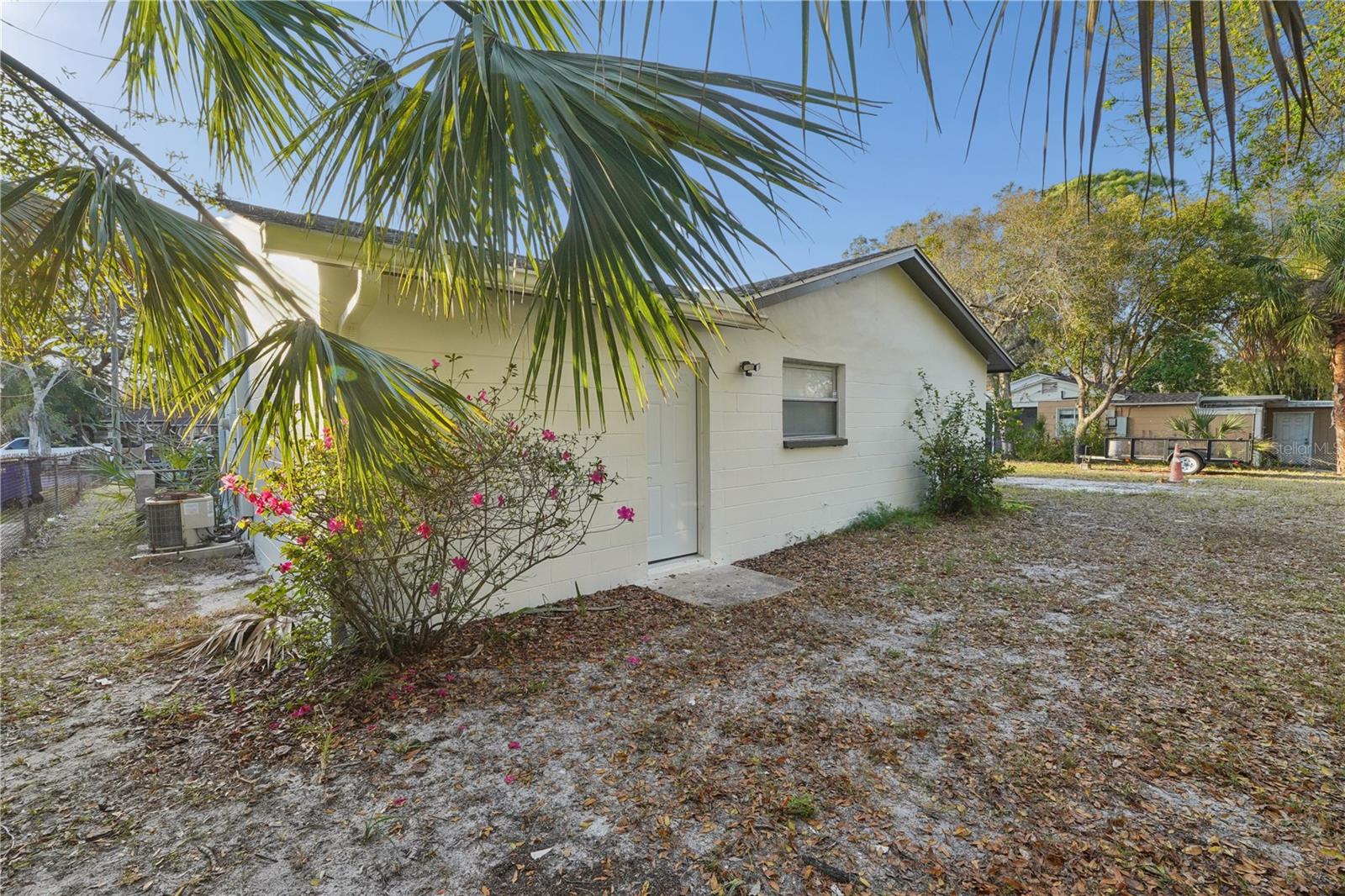 Image 6 of 33 For 1617 Madison Avenue