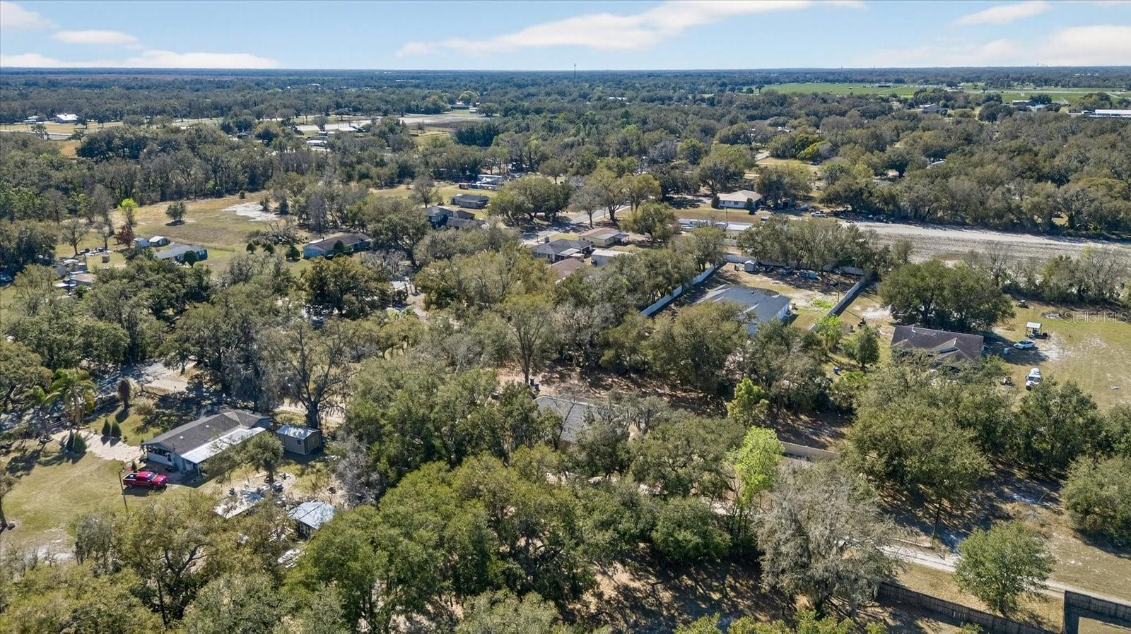 Listing photo id 8 for 5117 Nesmith Road