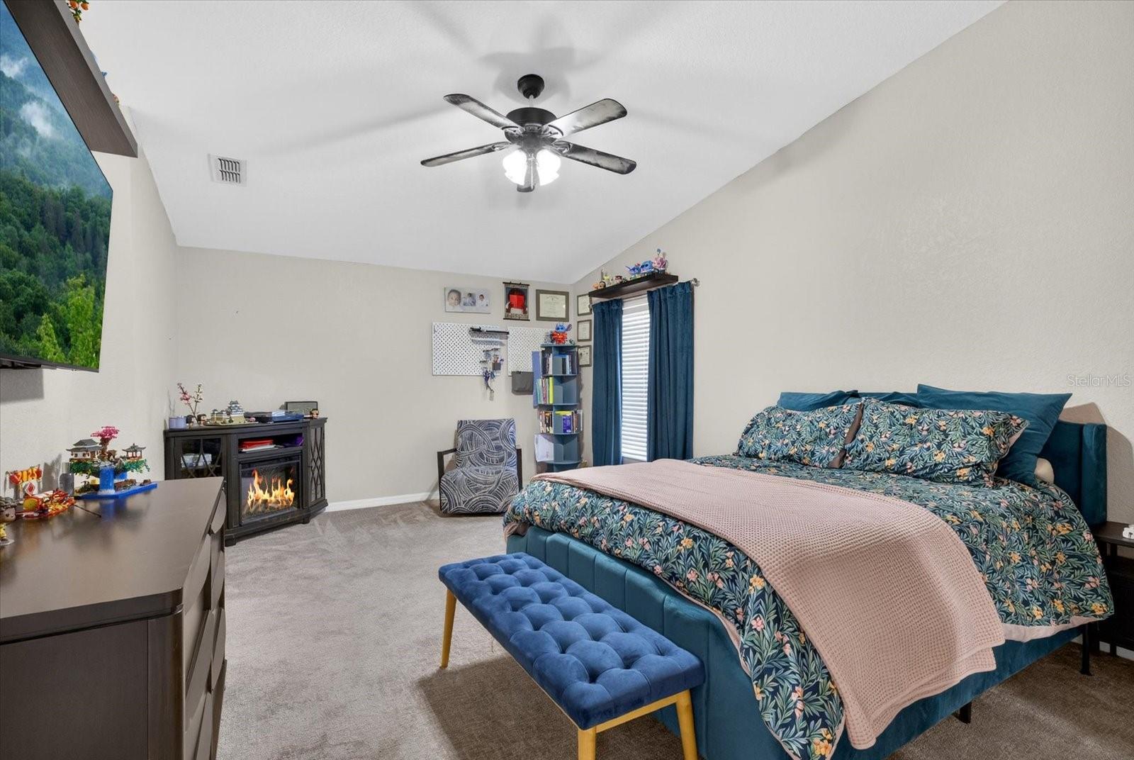 Listing photo id 16 for 5117 Nesmith Road