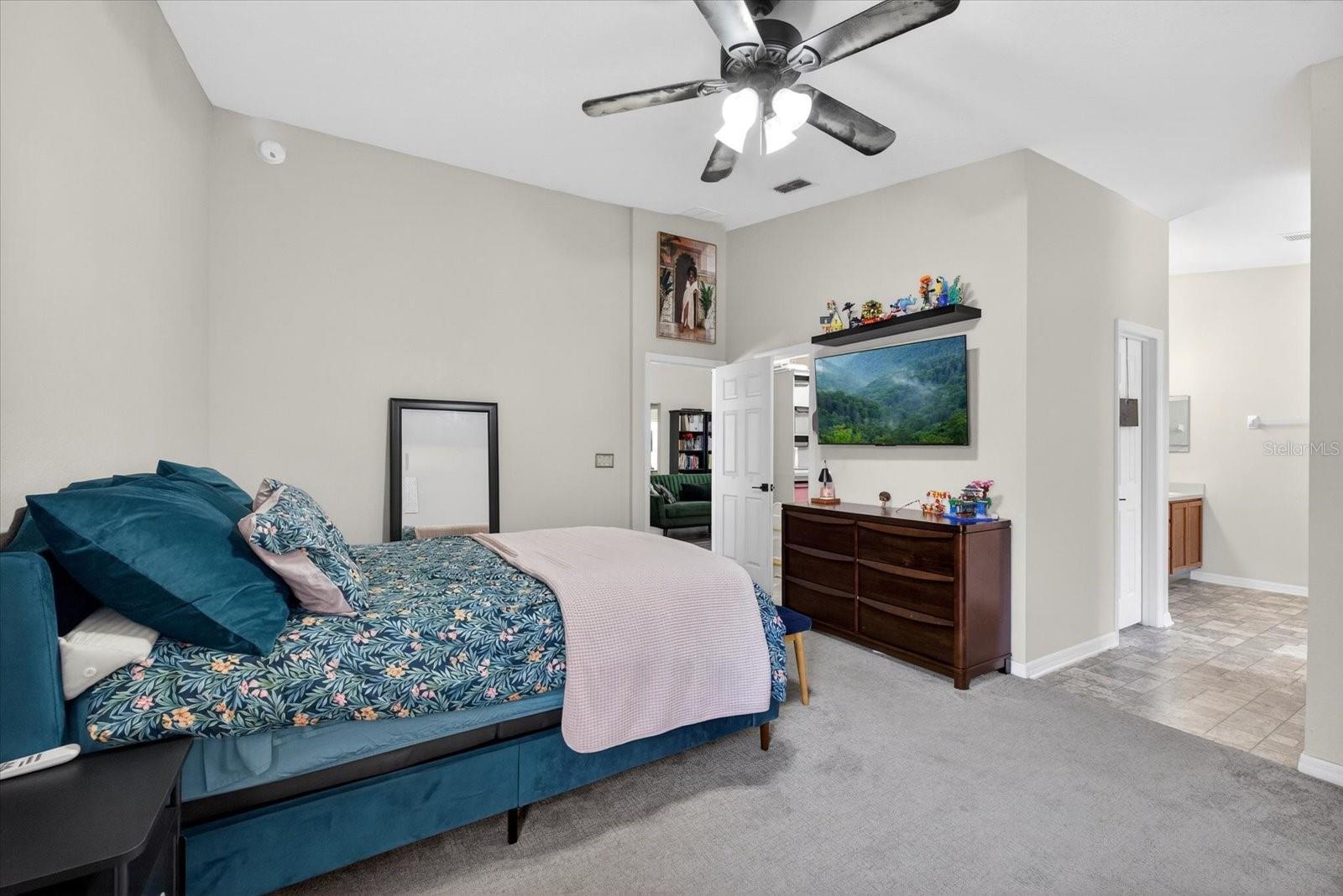 Listing photo id 17 for 5117 Nesmith Road