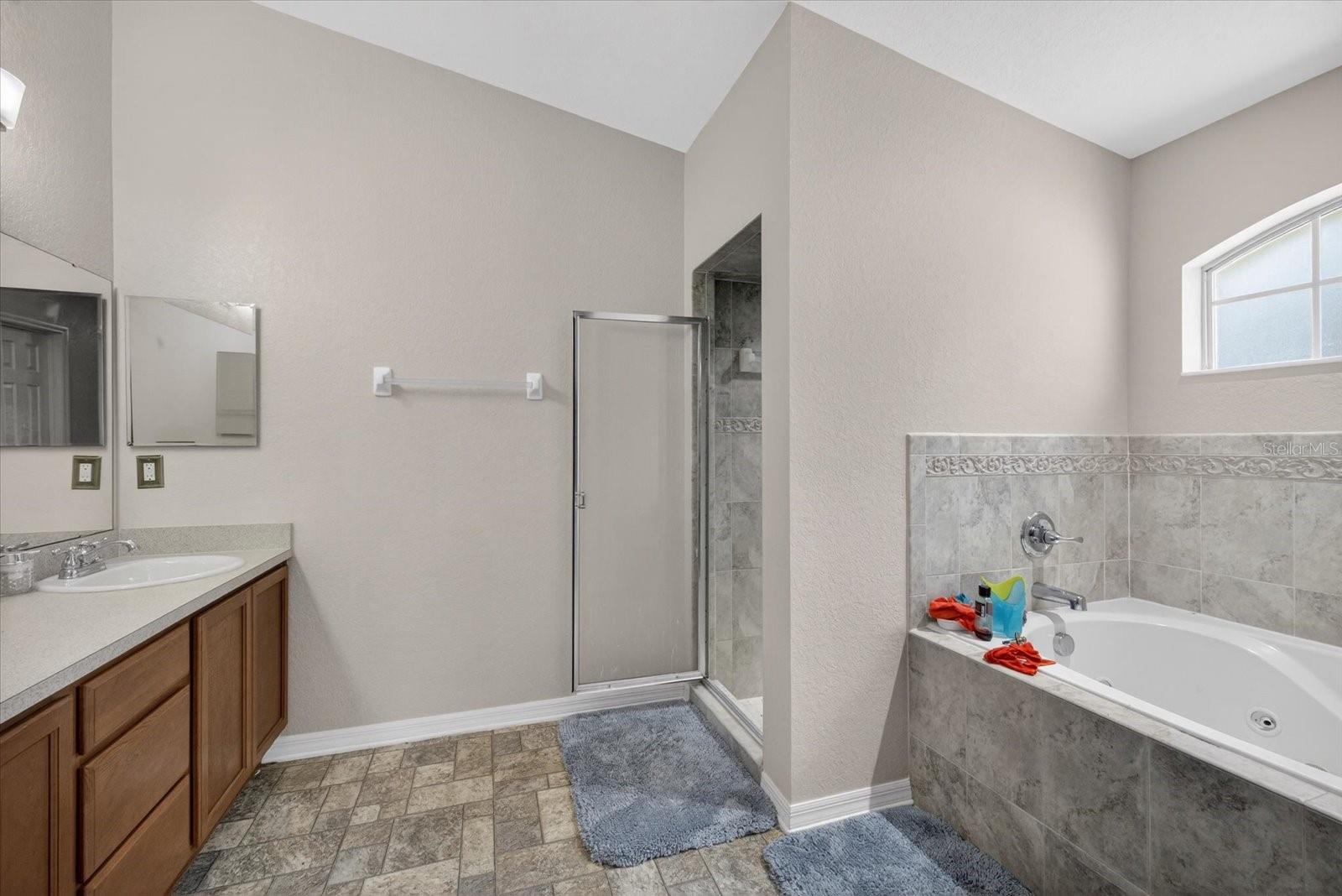 Listing photo id 22 for 5117 Nesmith Road