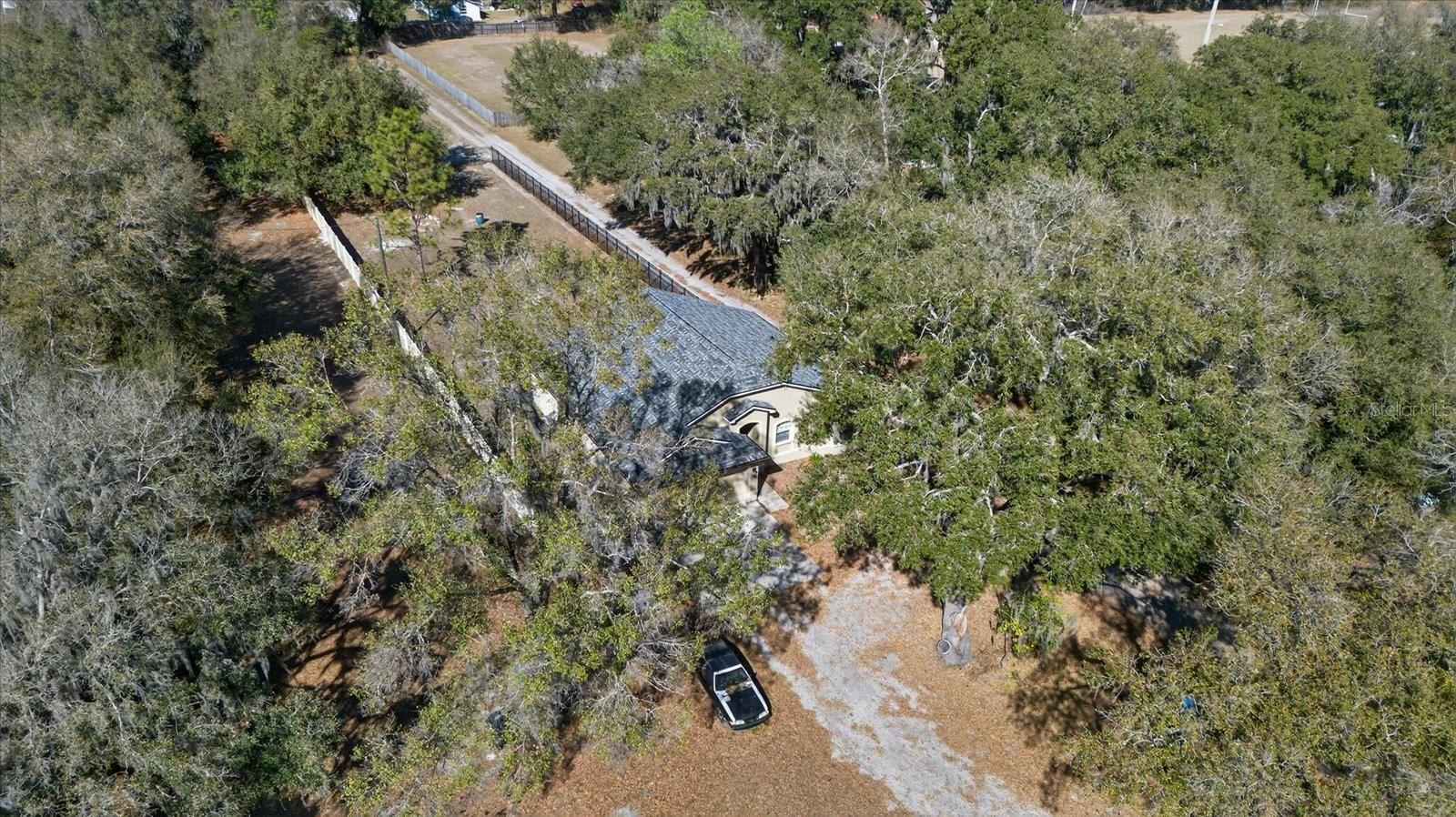 Listing photo id 6 for 5117 Nesmith Road