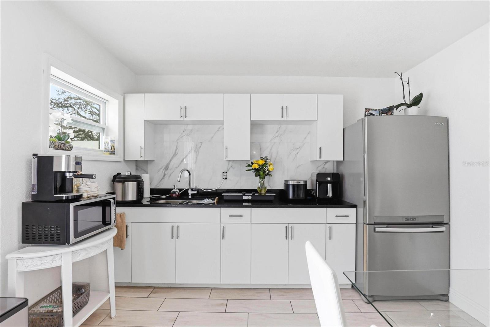 Image 15 of 87 For 2521 Crest Avenue