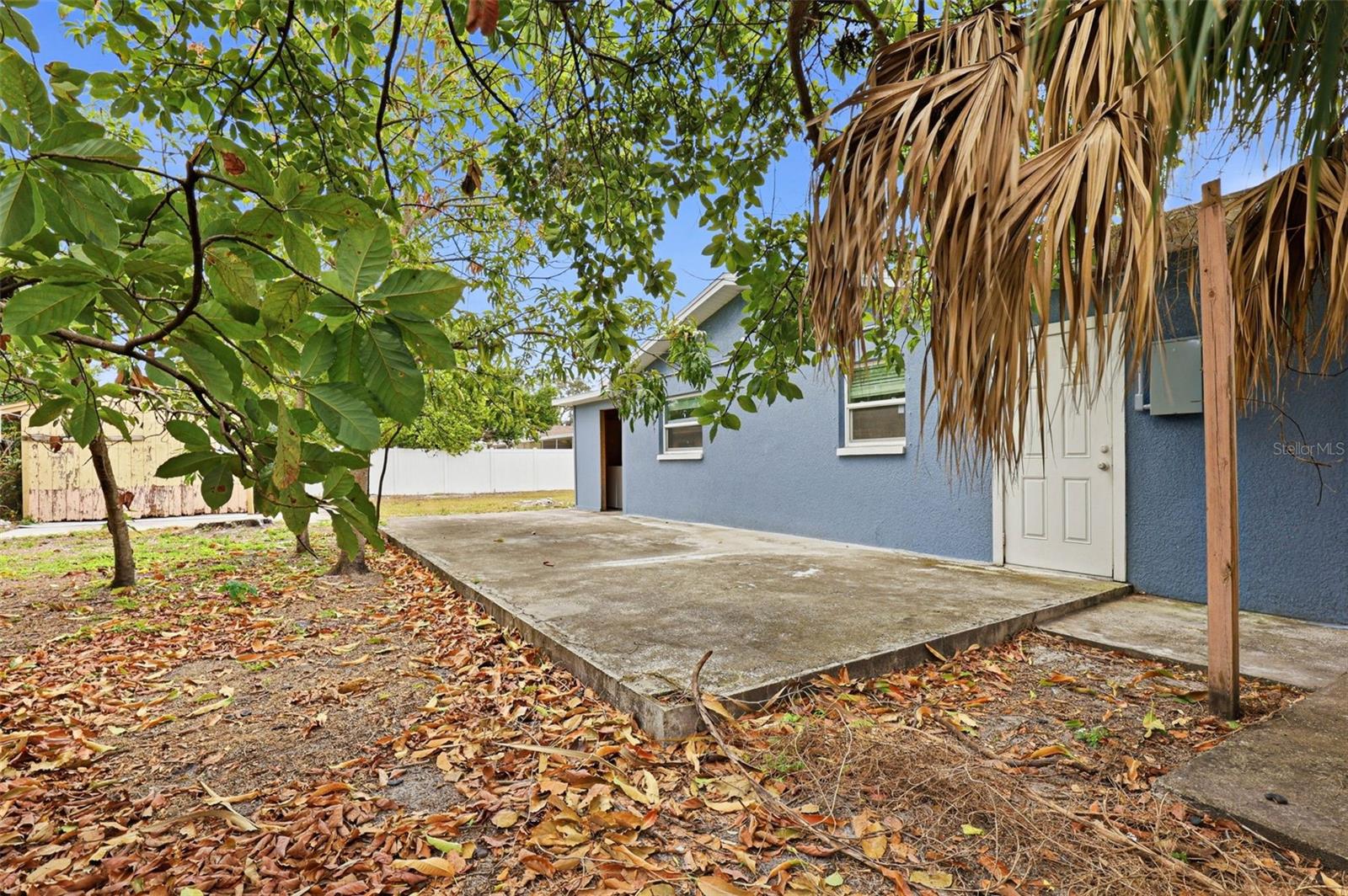 Image 54 of 87 For 2521 Crest Avenue