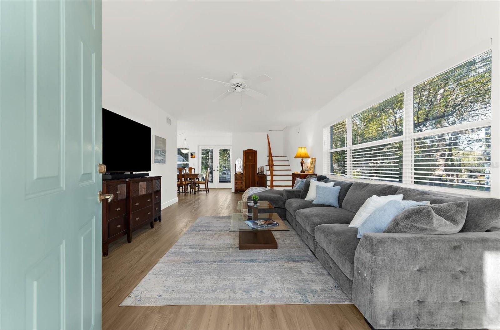 Image 11 of 78 For 408 Georgia Avenue