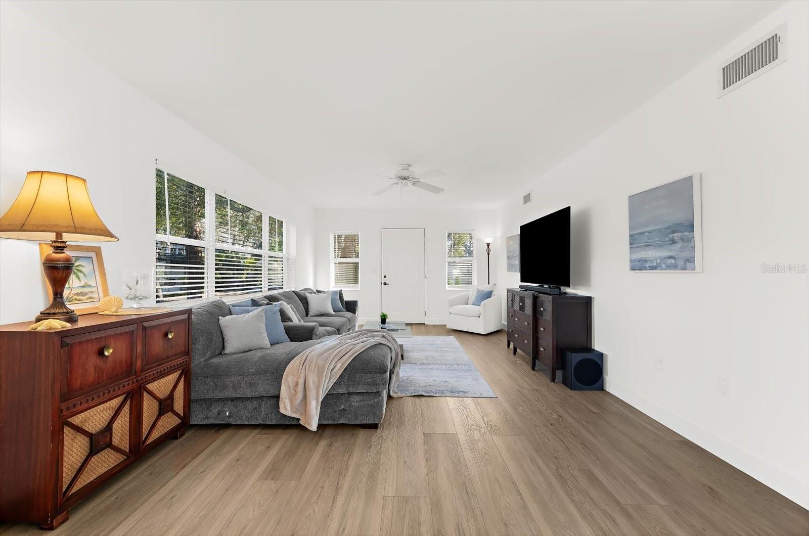 Image 14 of 78 For 408 Georgia Avenue