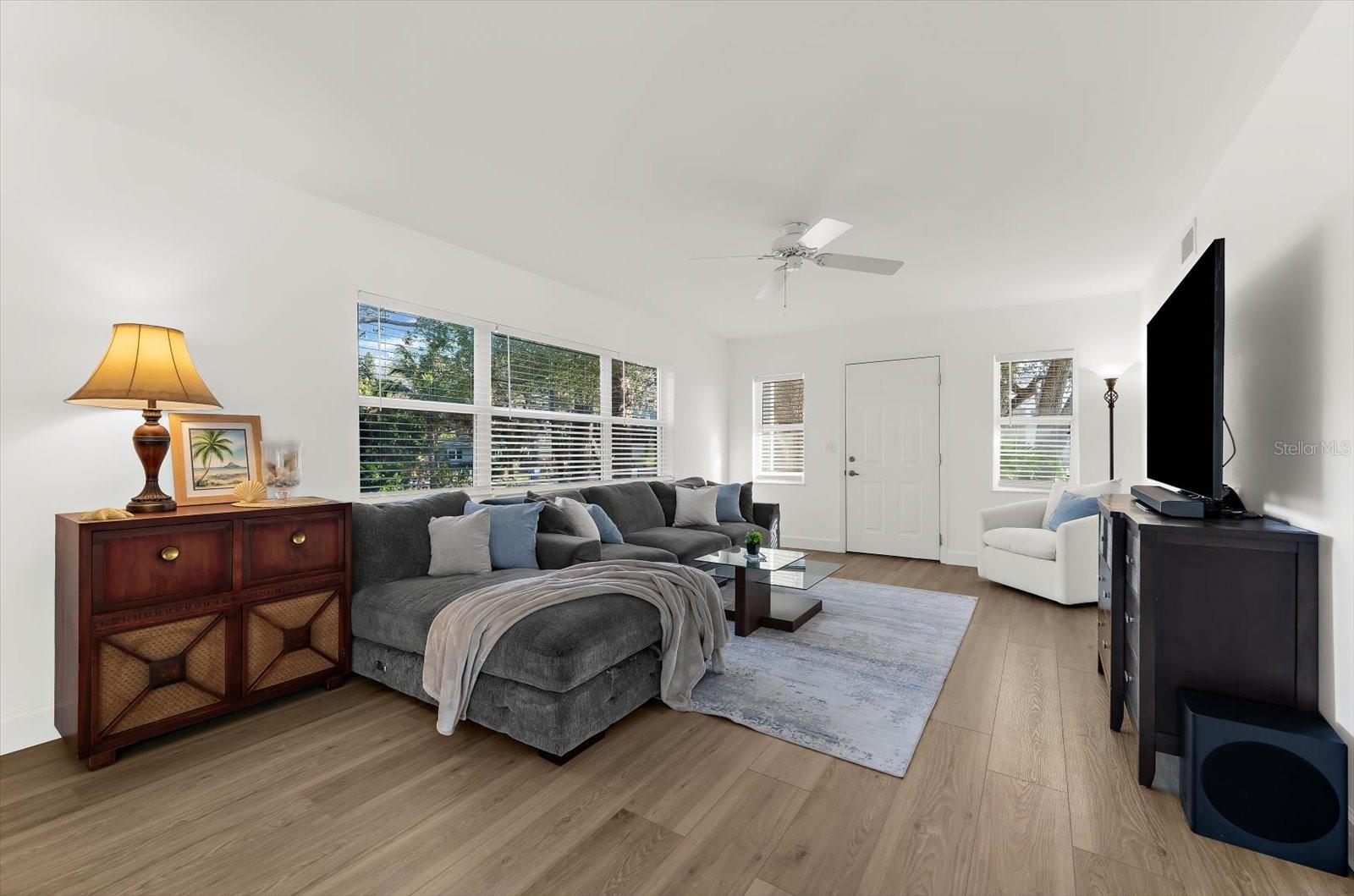 Image 15 of 78 For 408 Georgia Avenue