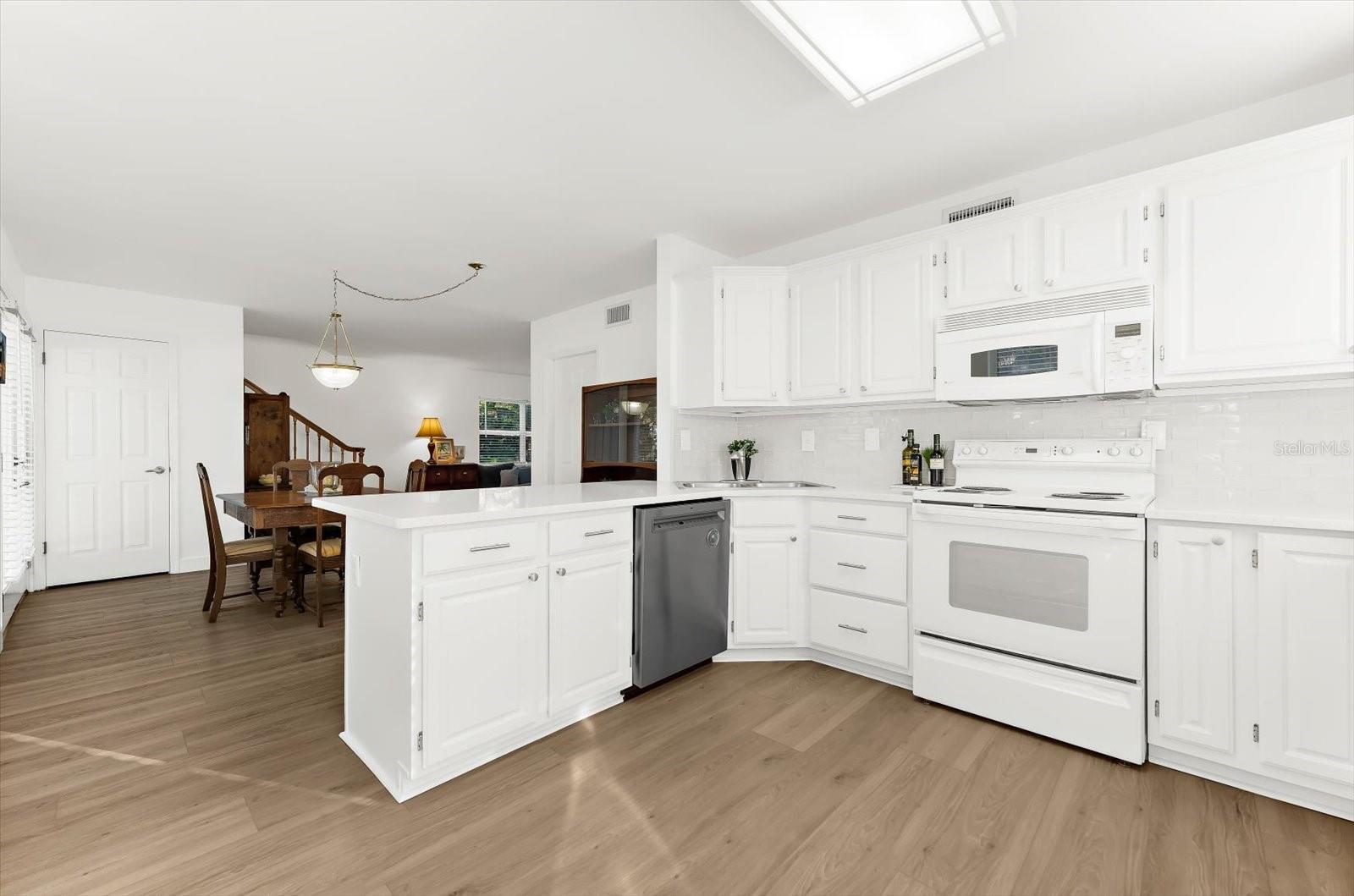 Image 25 of 78 For 408 Georgia Avenue