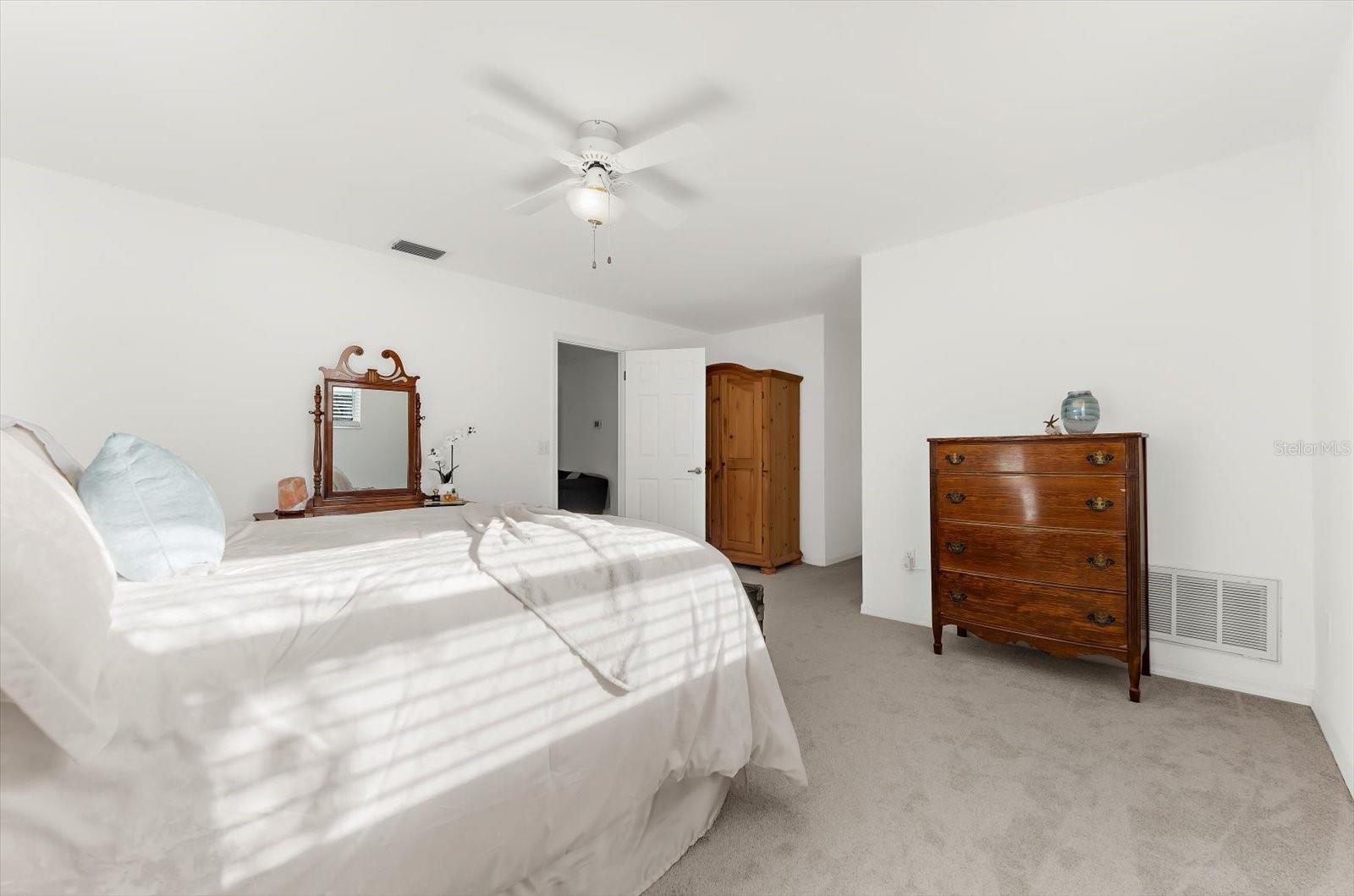 Image 41 of 78 For 408 Georgia Avenue