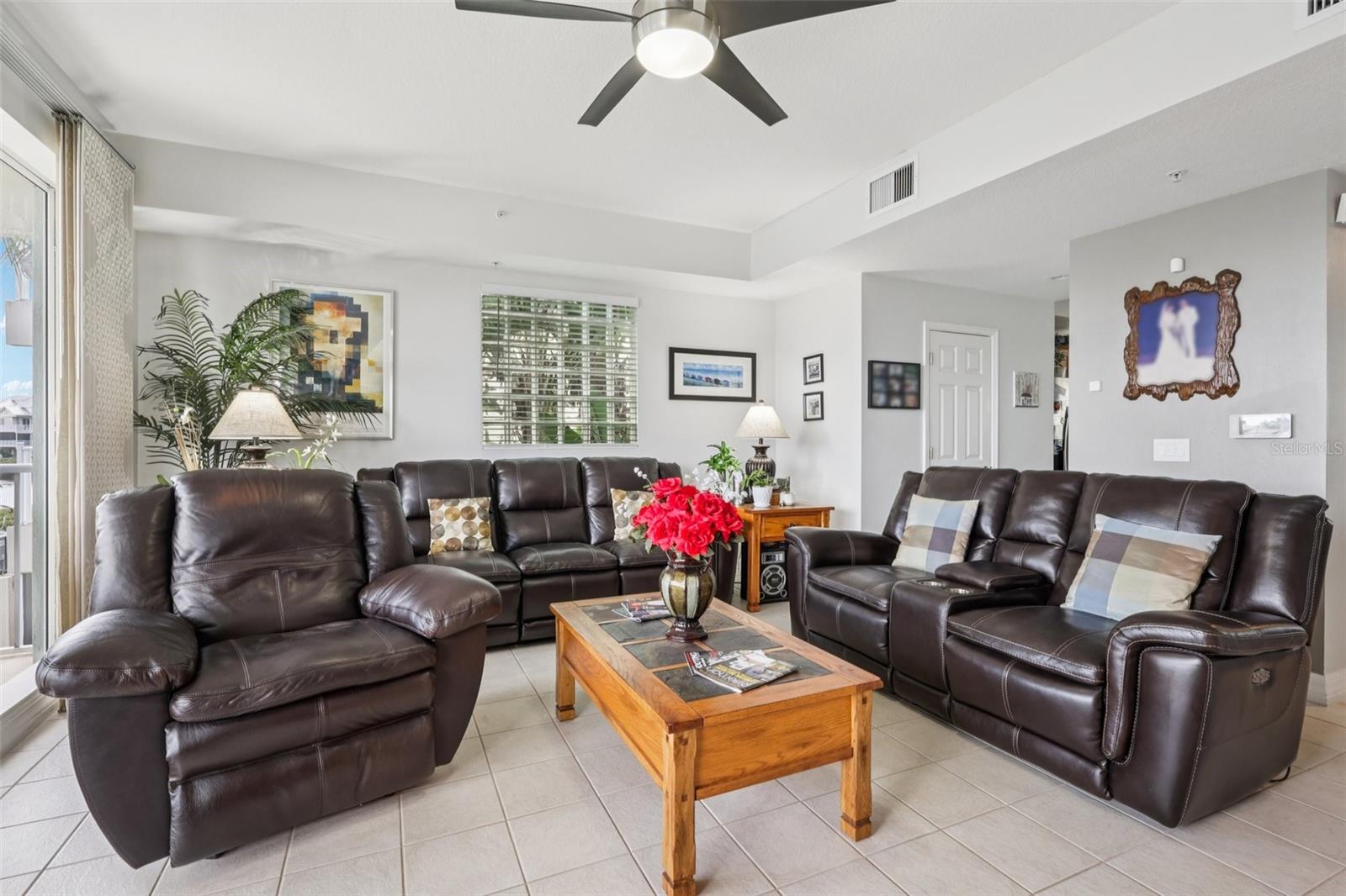 Listing photo id 9 for 533 Bahia Beach Boulevard