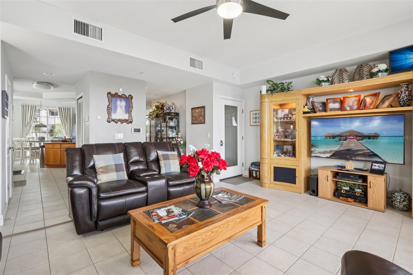 Listing photo id 10 for 533 Bahia Beach Boulevard