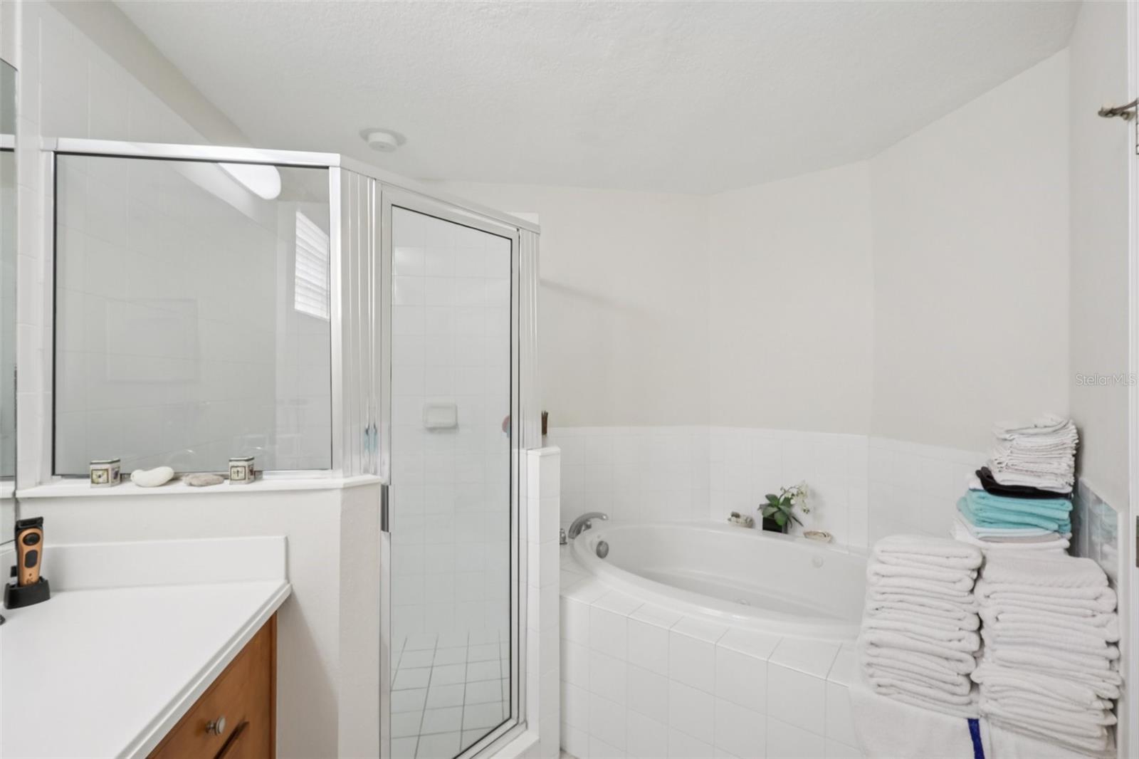 Listing photo id 23 for 533 Bahia Beach Boulevard