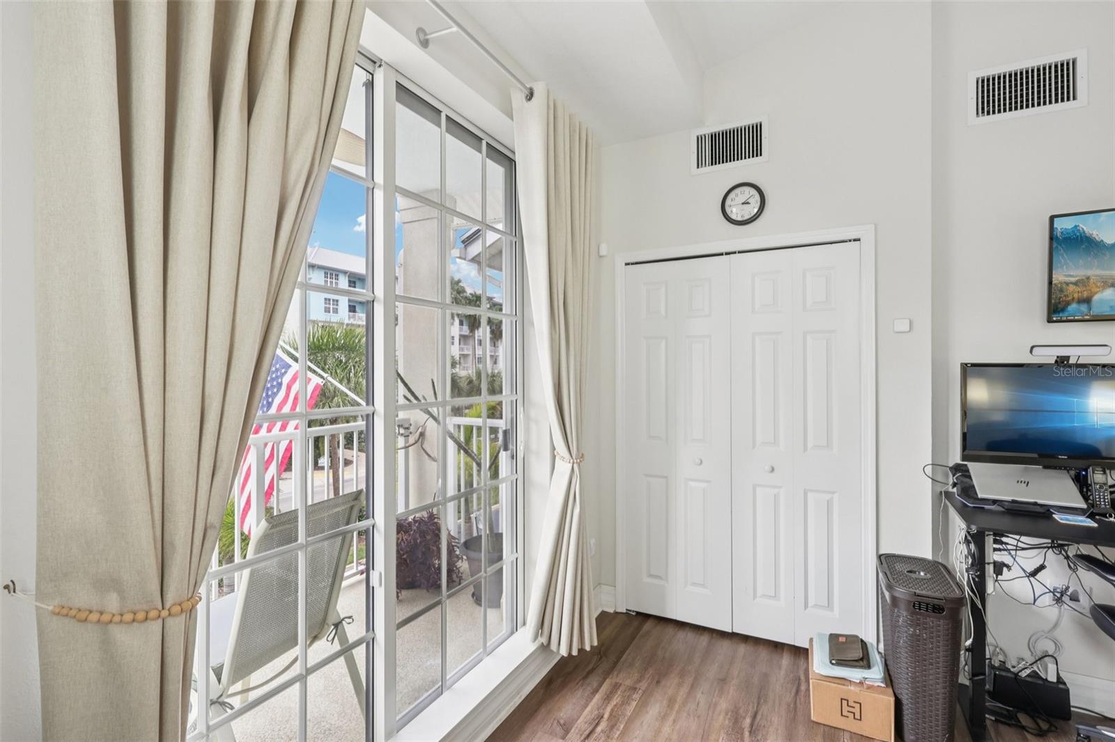 Listing photo id 32 for 533 Bahia Beach Boulevard