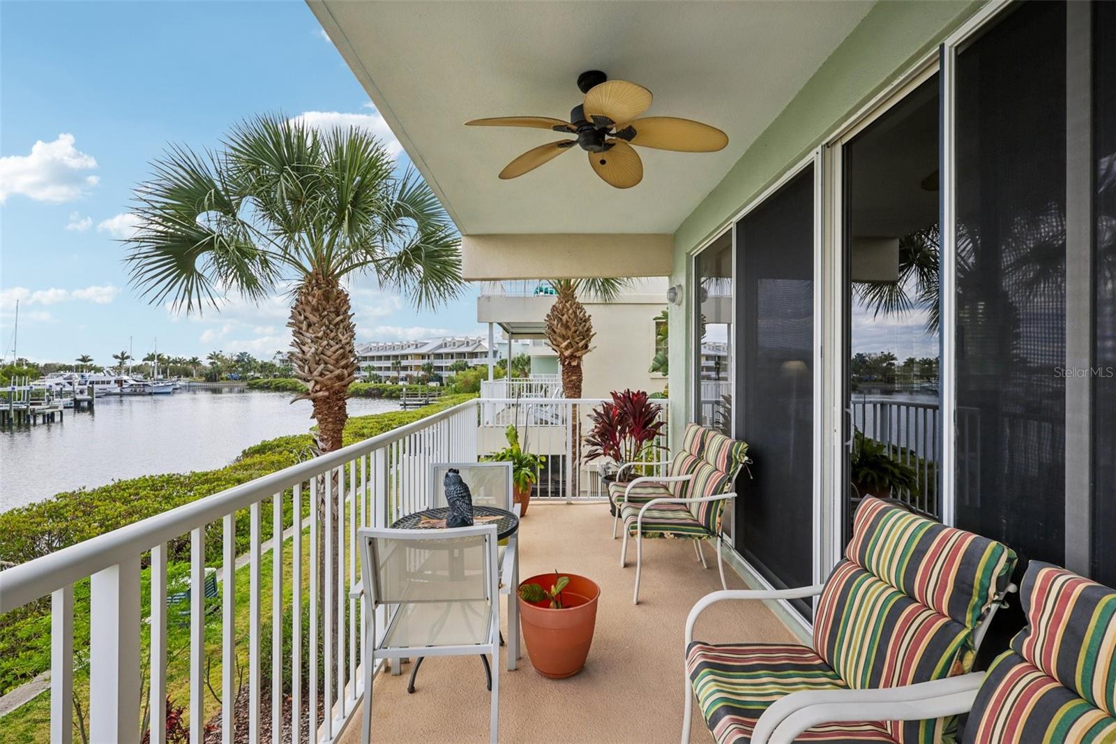 Listing photo id 35 for 533 Bahia Beach Boulevard