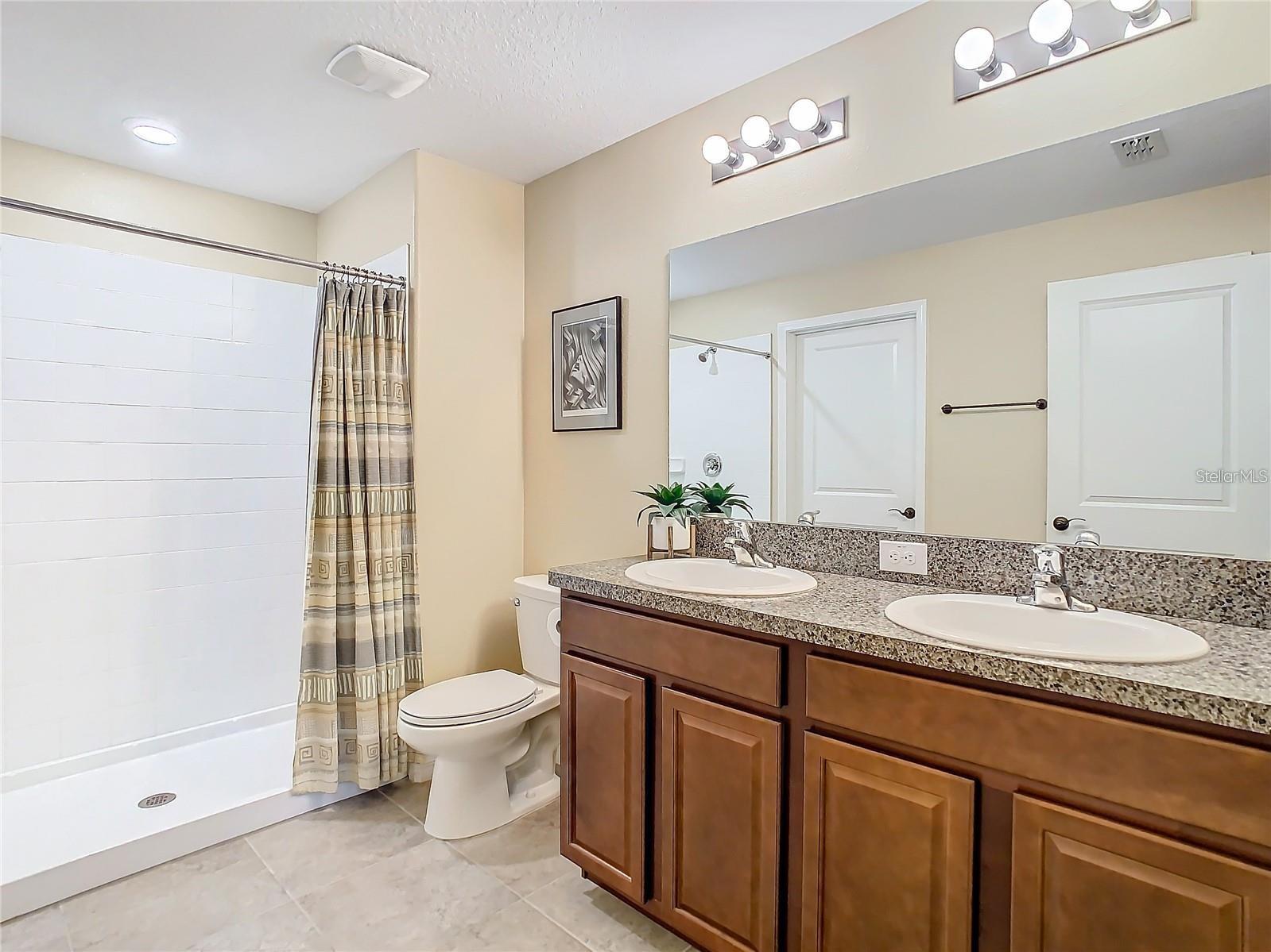 Image 13 of 27 For 16635 Myrtle Sand Drive