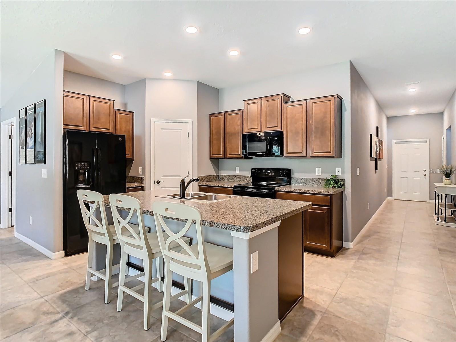 Image 9 of 27 For 16635 Myrtle Sand Drive