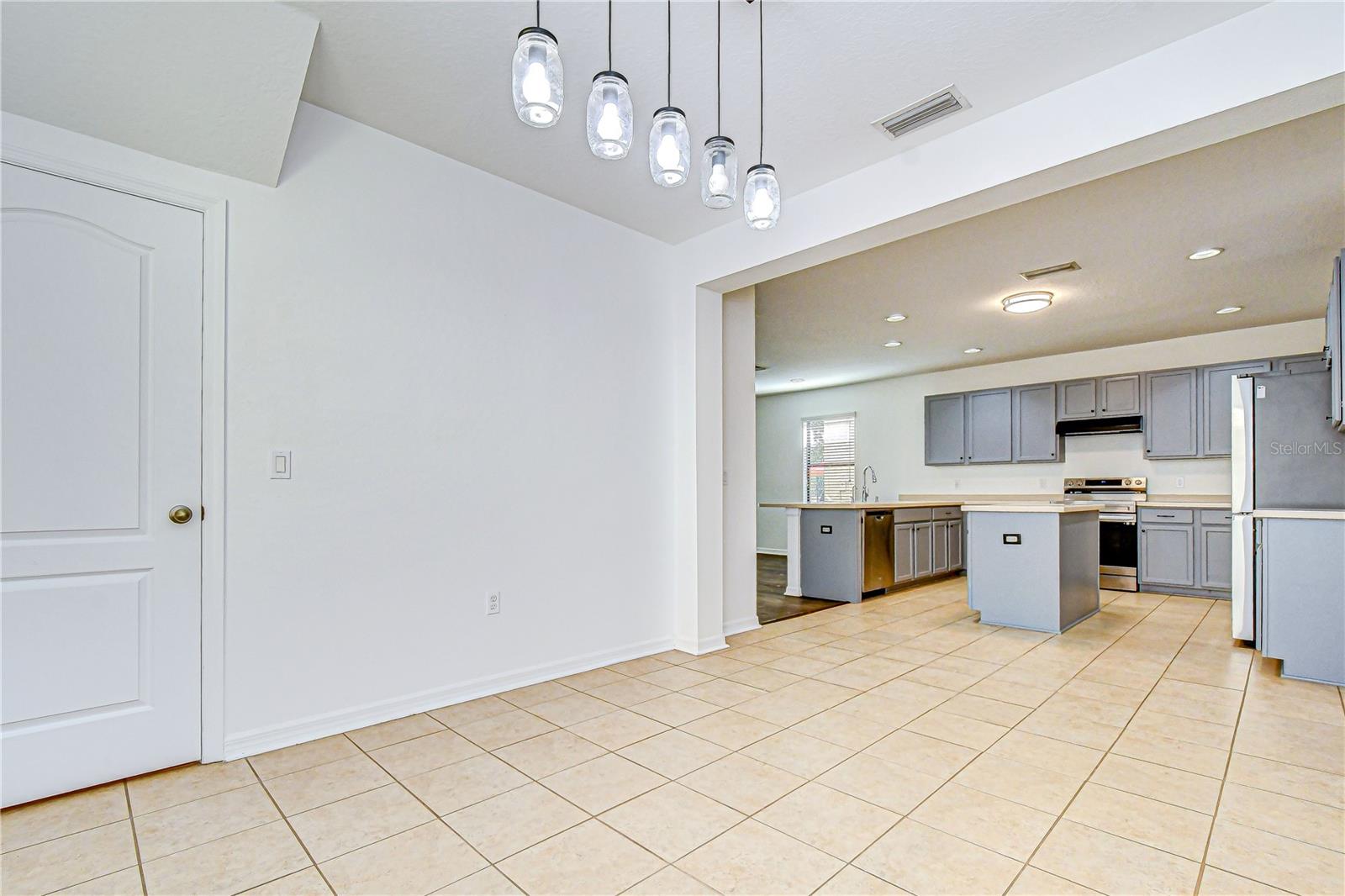 Image 12 of 55 For 7809 Tuscany Woods Drive