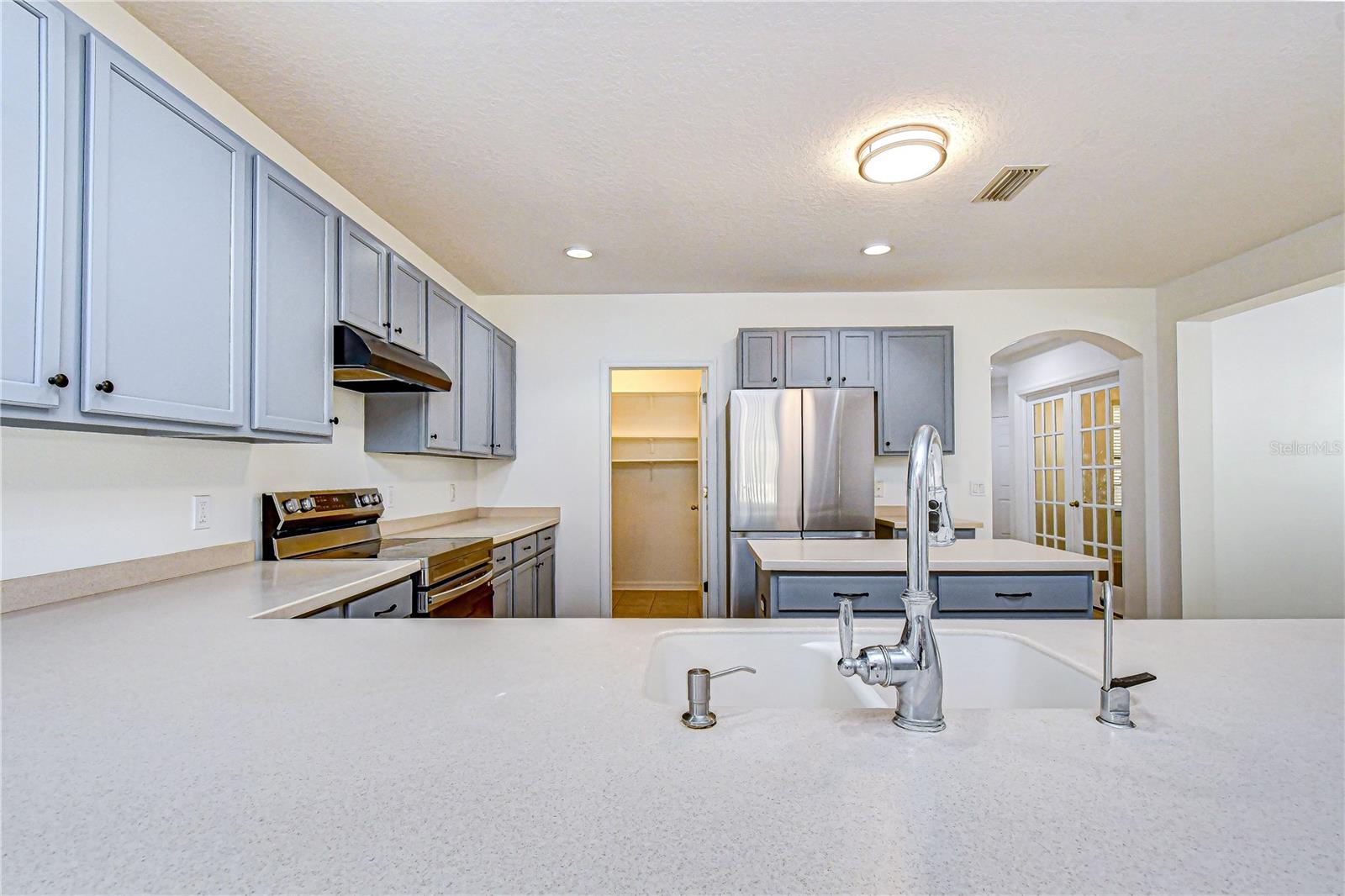 Image 16 of 55 For 7809 Tuscany Woods Drive