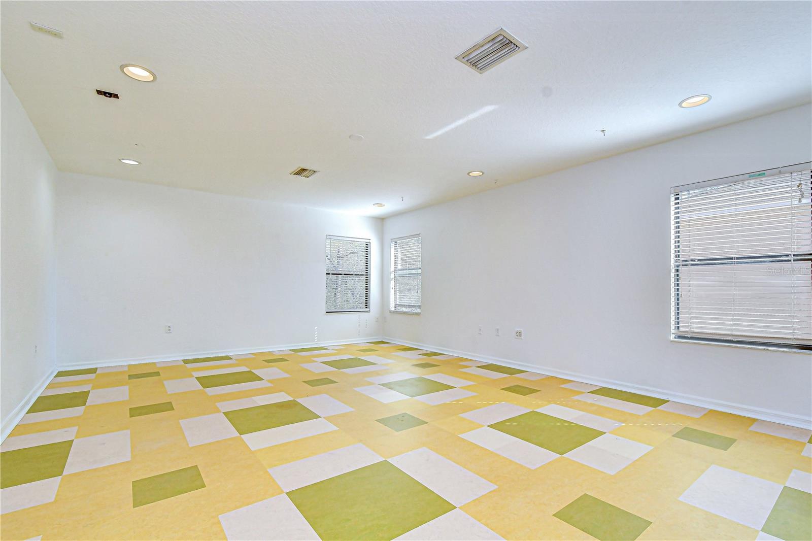 Image 29 of 55 For 7809 Tuscany Woods Drive