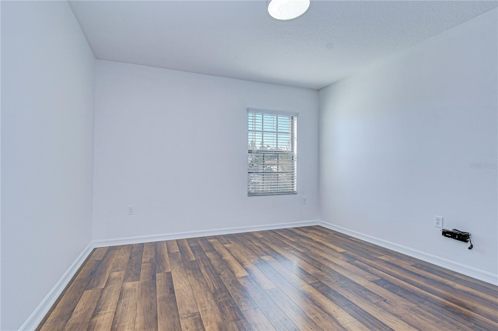 Image 35 of 55 For 7809 Tuscany Woods Drive