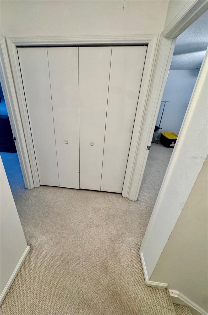 Listing photo id 20 for 14804 Winding Creek Court