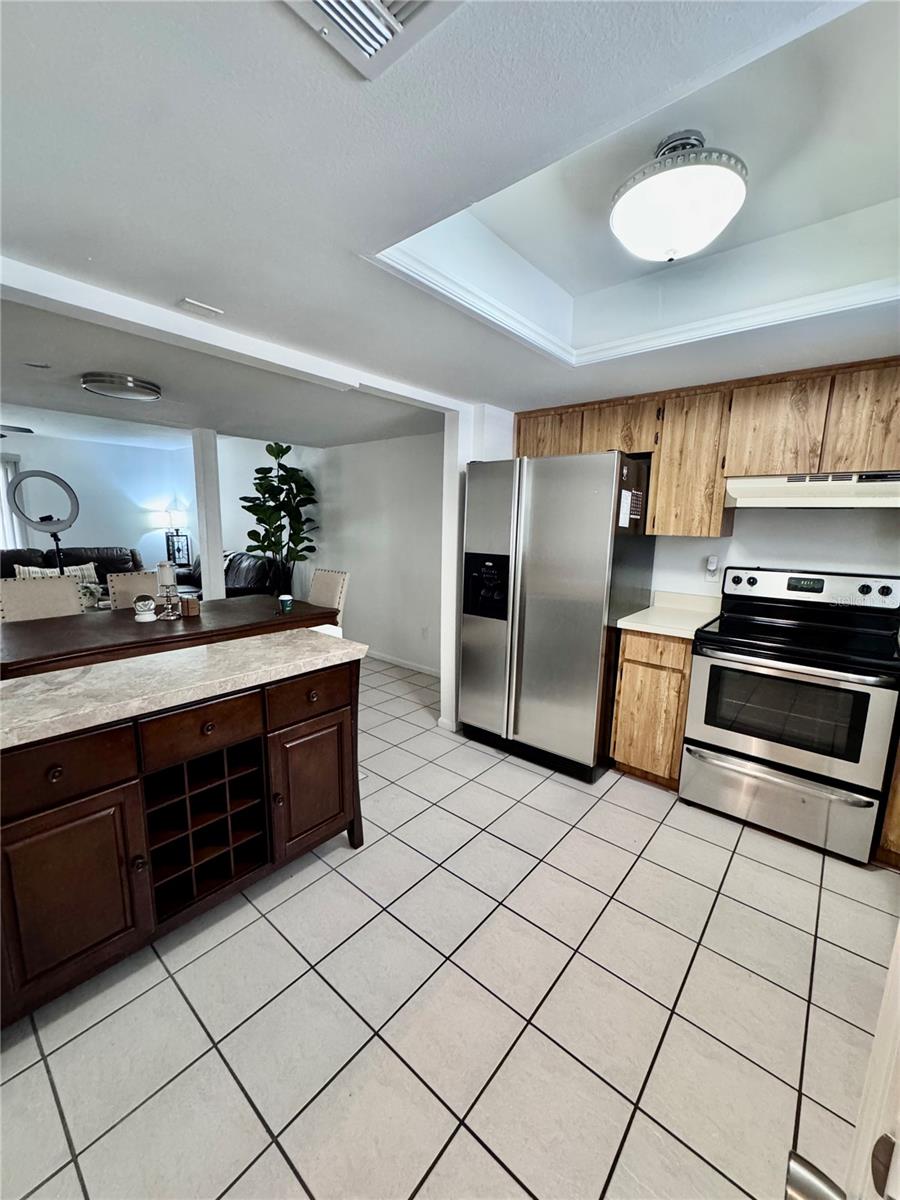 Listing photo id 5 for 14804 Winding Creek Court