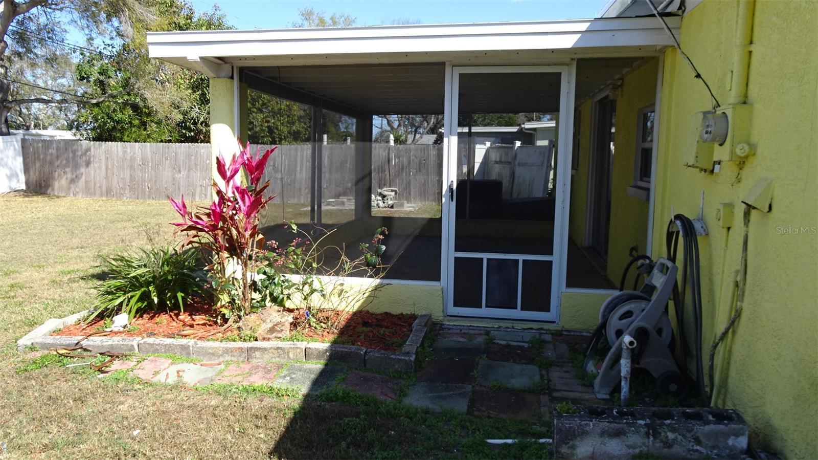 Image 26 of 32 For 10385 111th Place