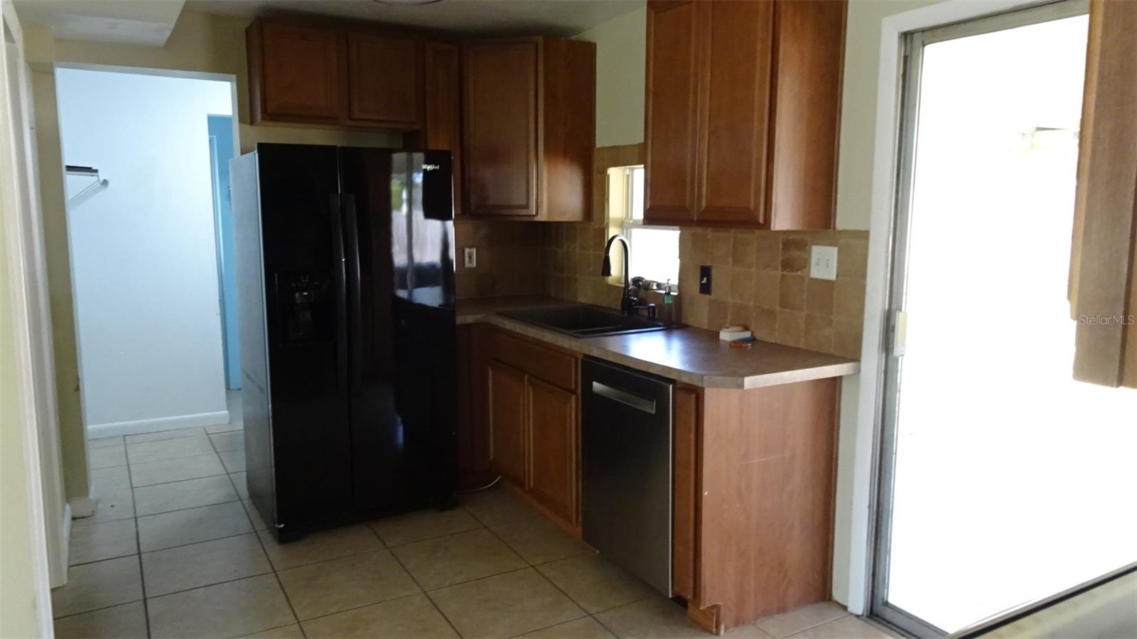 Image 4 of 32 For 10385 111th Place