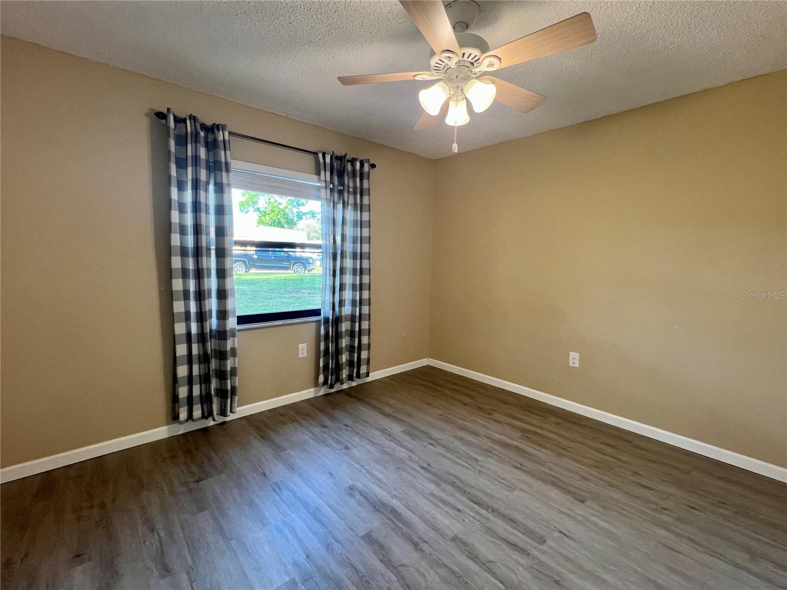 Image 15 of 24 For 1185 Mission Circle