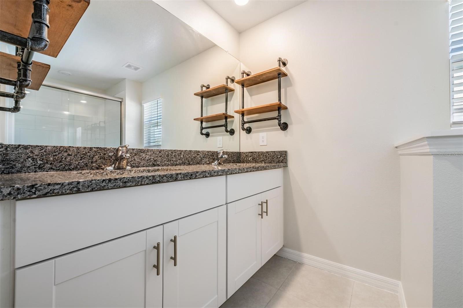 Image 25 of 40 For 11123 Wishing Cloud Road