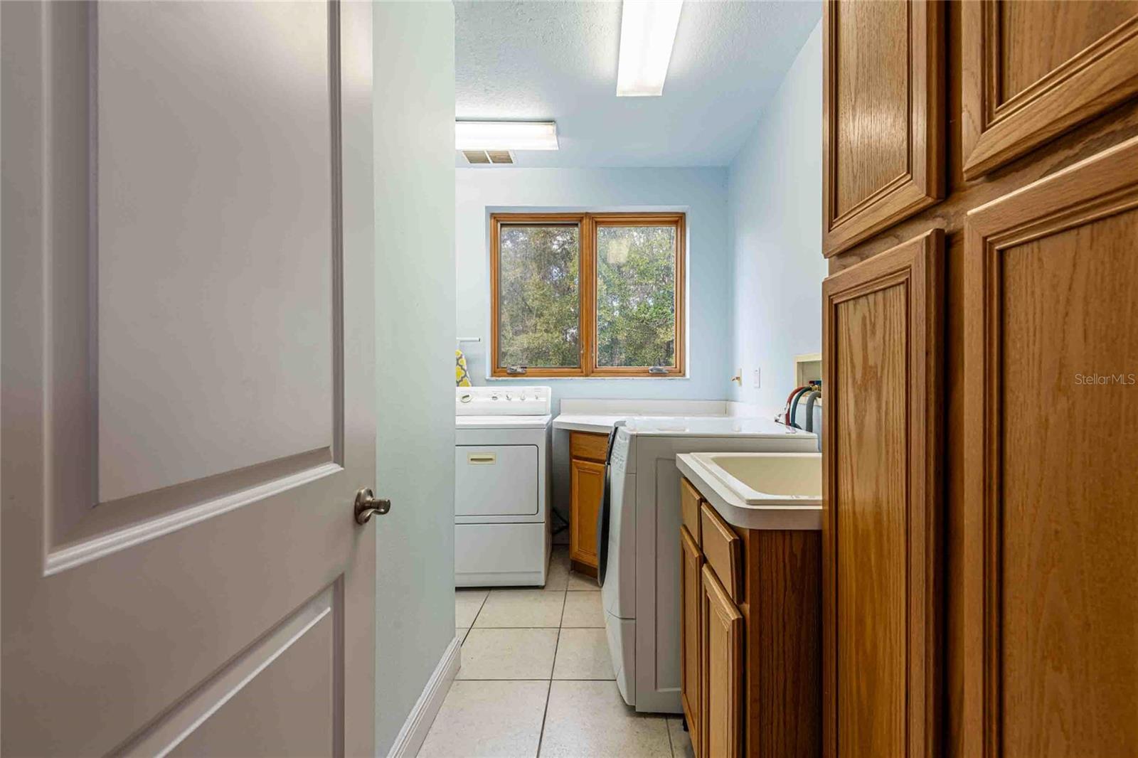 Image 17 of 50 For 21150 Los Cabos Court