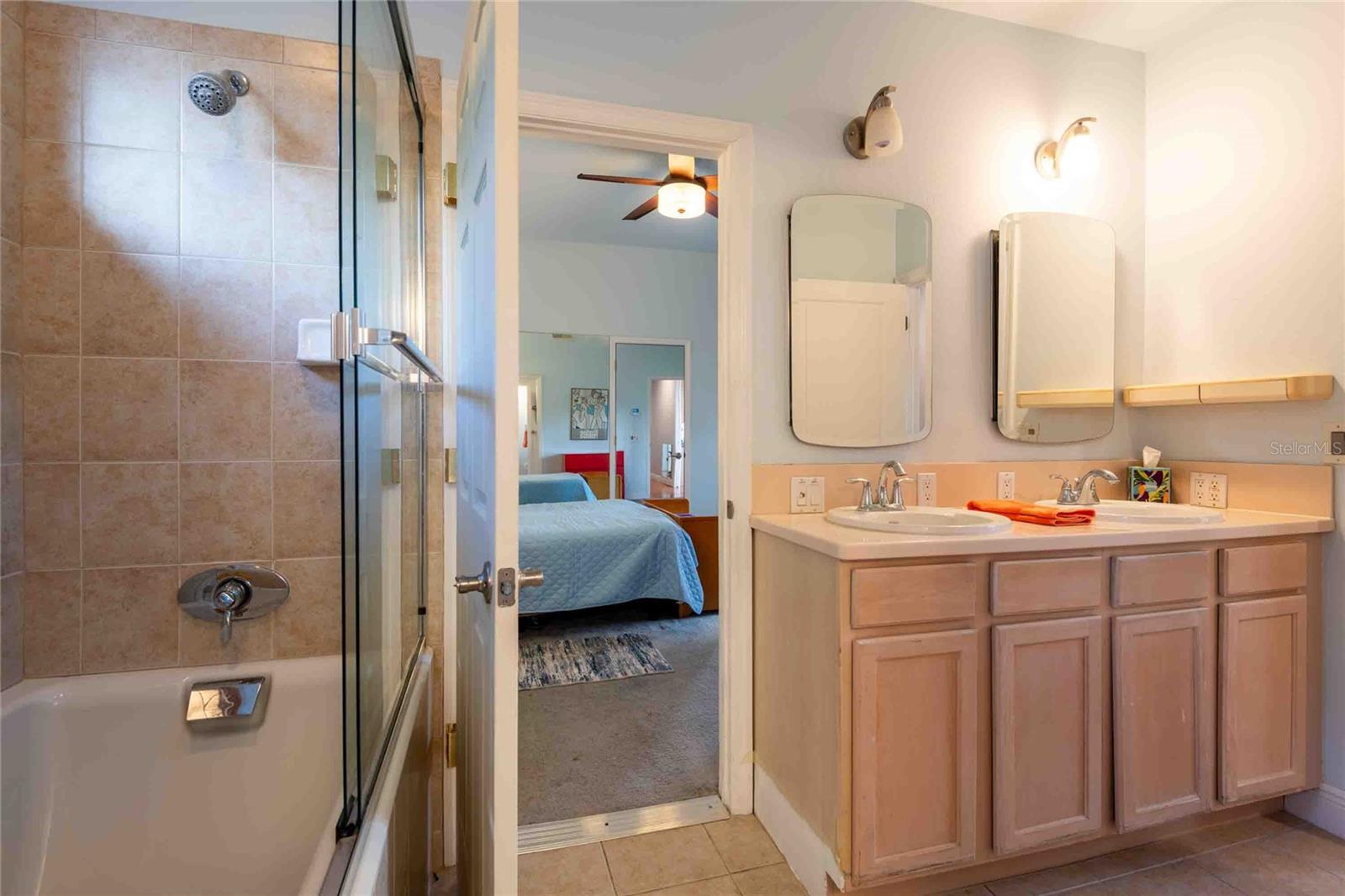 Image 21 of 50 For 21150 Los Cabos Court